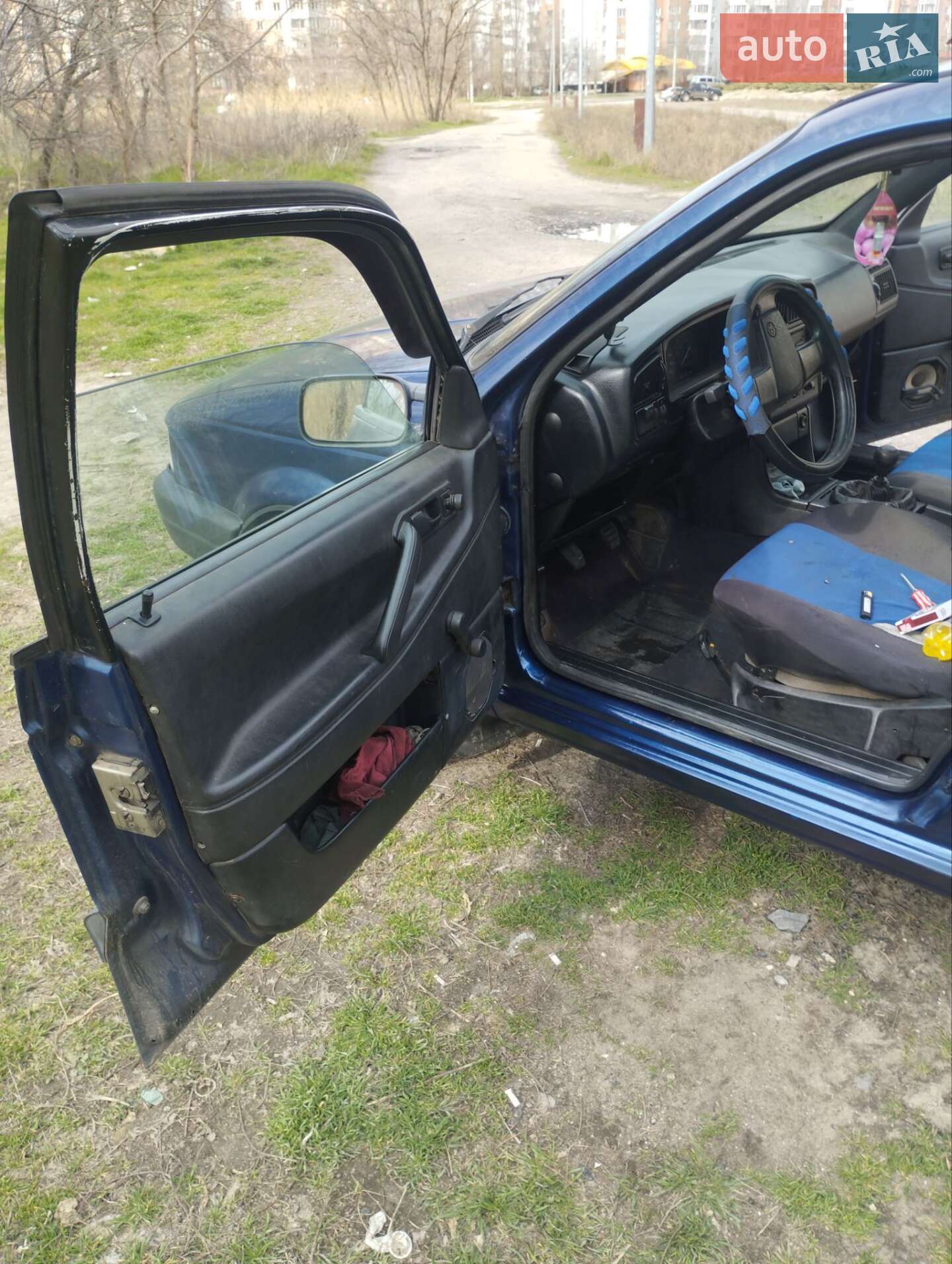 Volkswagen Passat 1993 VIN WVWZZZ31ZPE157562 фото оголошення 3 з 12