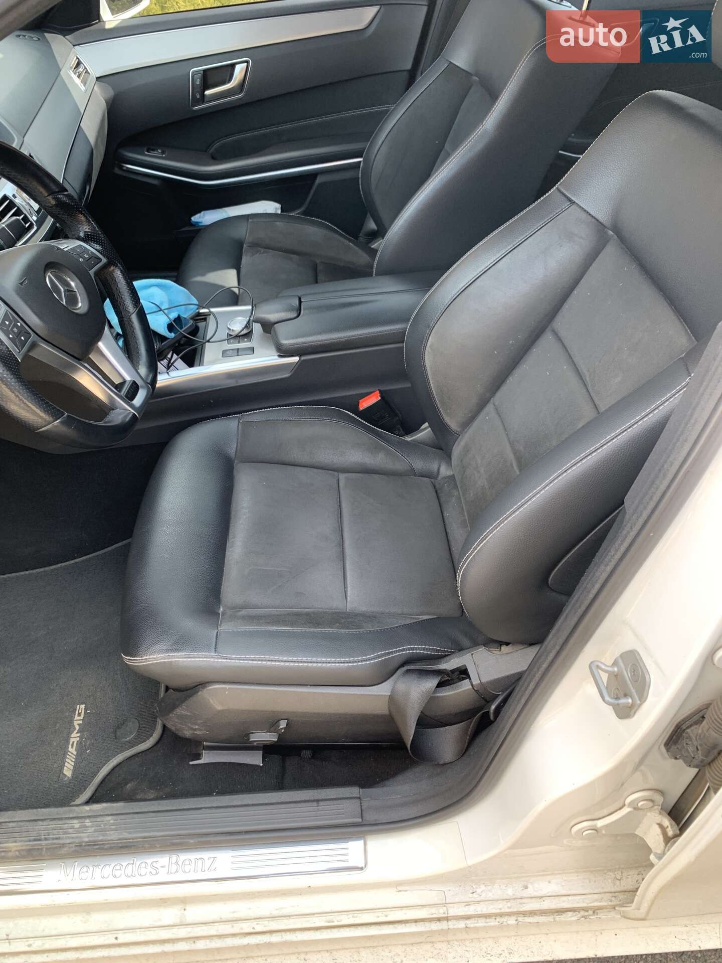 Mercedes-Benz E-Class 2013 VIN WDD2120341A786607 фото оголошення 3 з 5