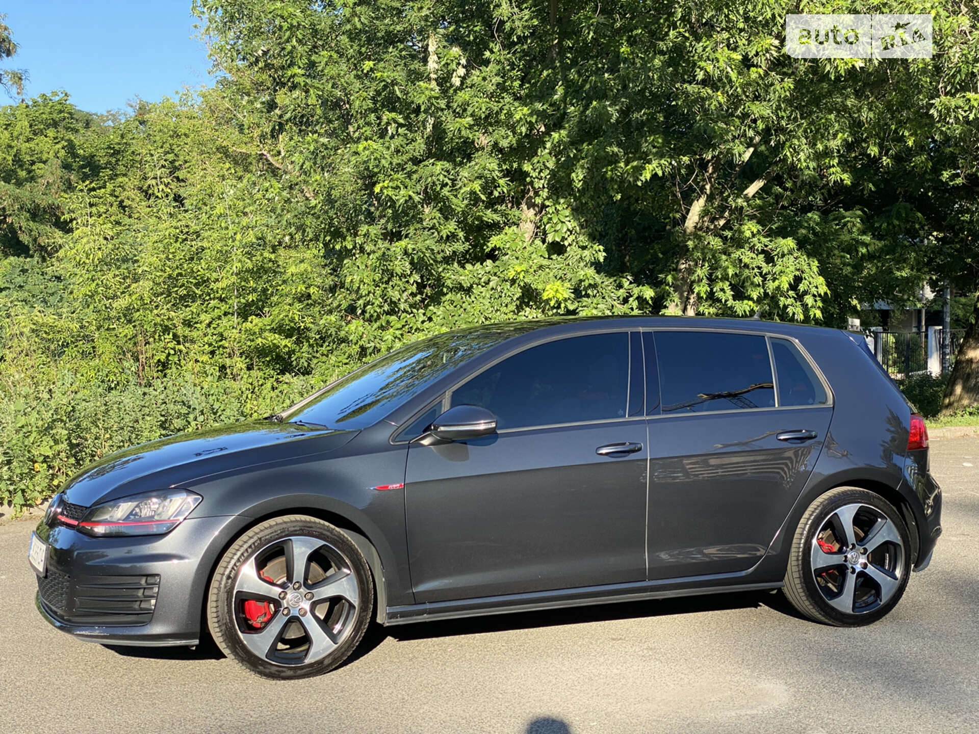 Volkswagen Golf GTI 2016 VIN 3VW4T7AU3HM006156 фото оголошення 3 з 8