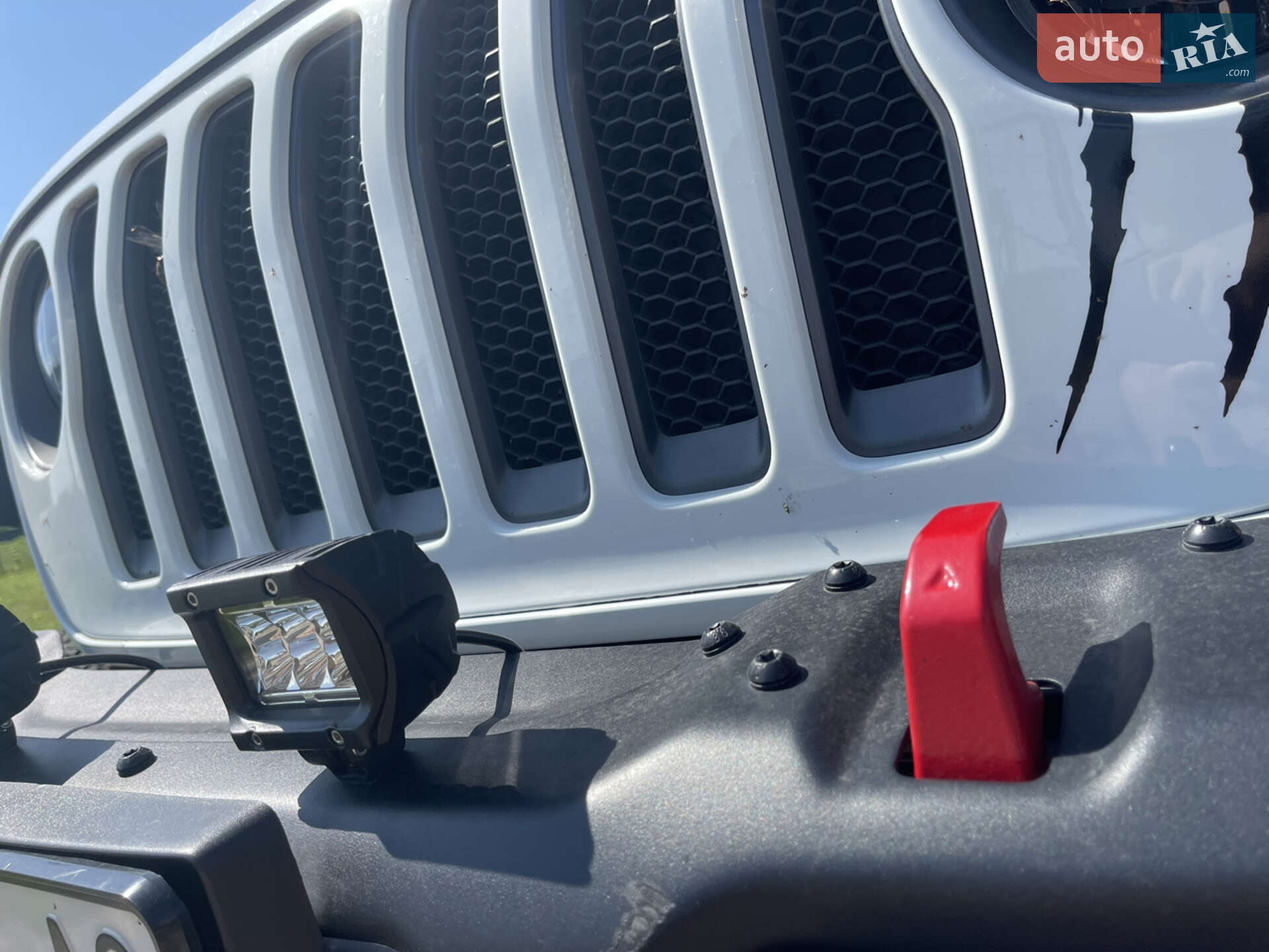 Jeep Wrangler 2018 VIN 1C4HJXFN8JW255490 фото оголошення 15 з 23