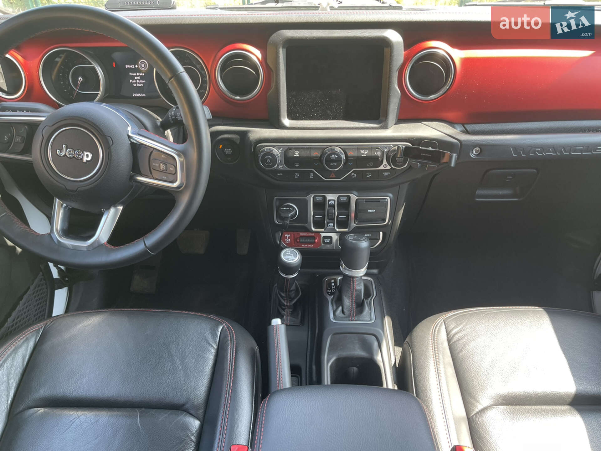 Jeep Wrangler 2018 VIN 1C4HJXFN8JW255490 фото оголошення 16 з 23