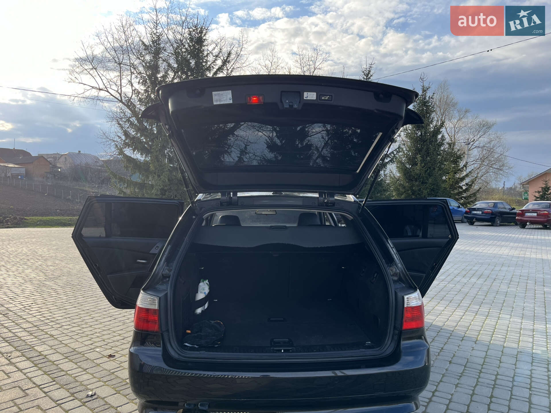 BMW 5 Series 2005 VIN WBANJ71020B518638 фото оголошення 27 з 36
