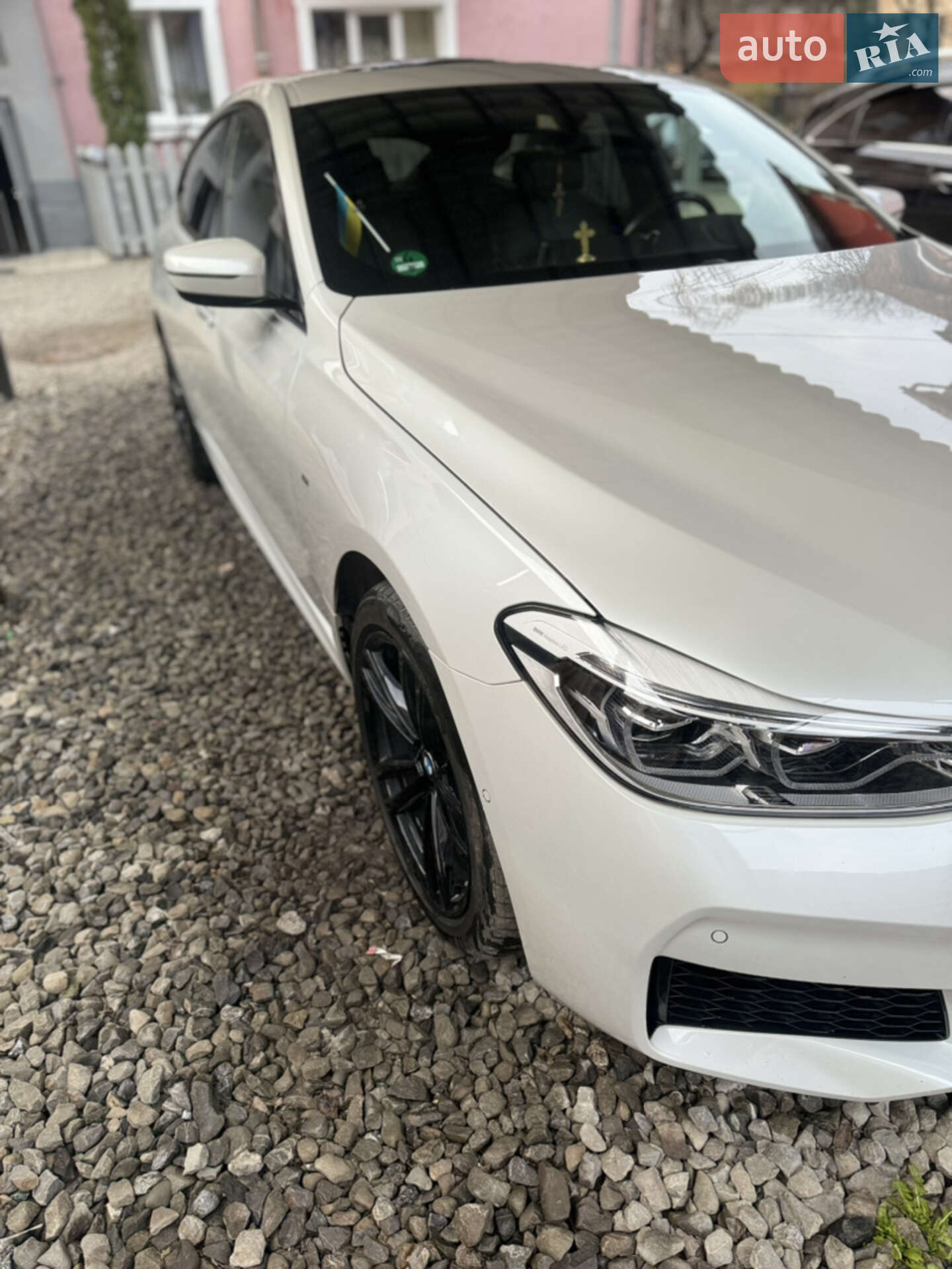 BMW 6 Series GT 2018 VIN WBAJW81060BK92822 фото оголошення 5 з 34
