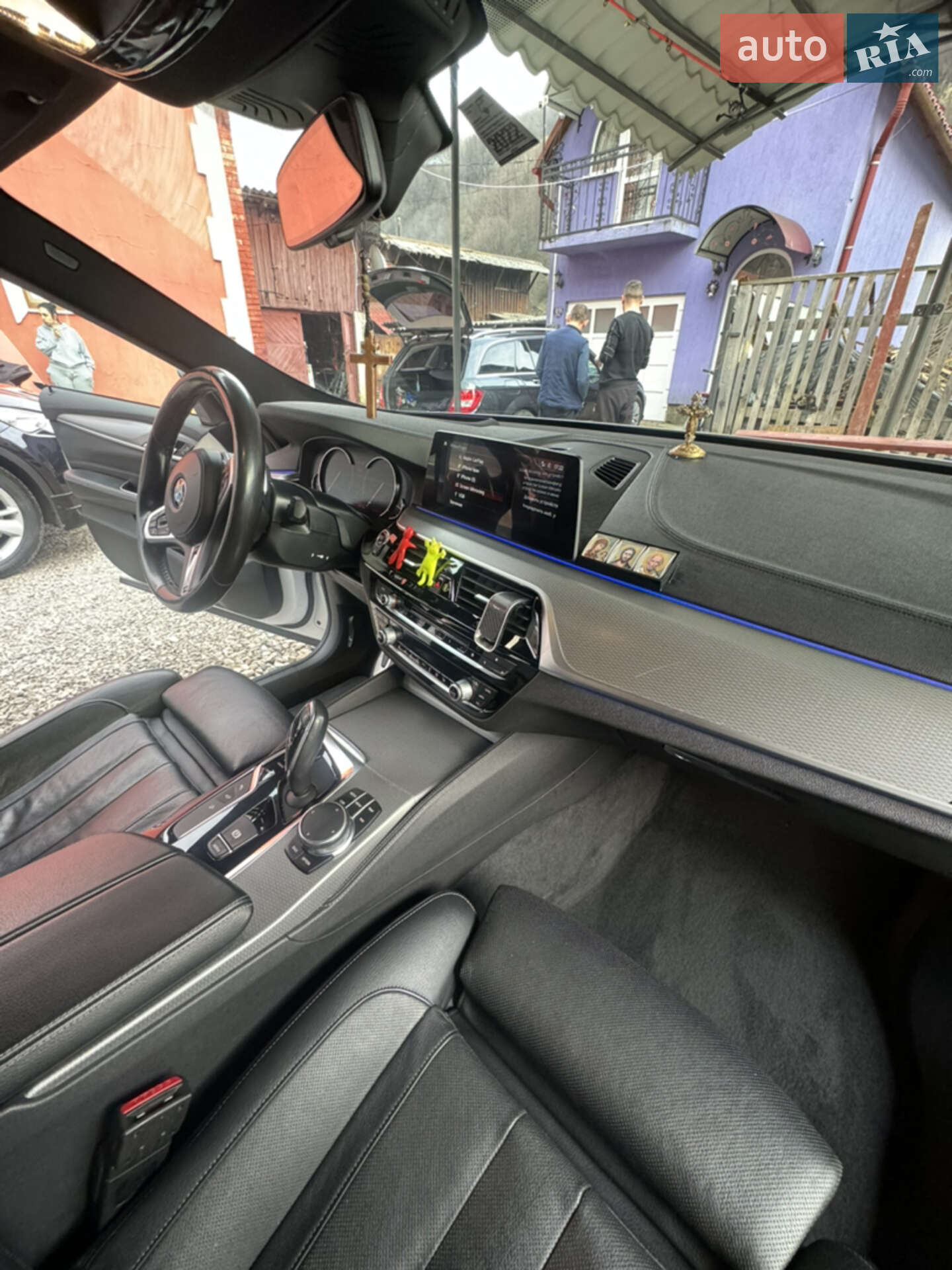 BMW 6 Series GT 2018 VIN WBAJW81060BK92822 фото оголошення 20 з 34