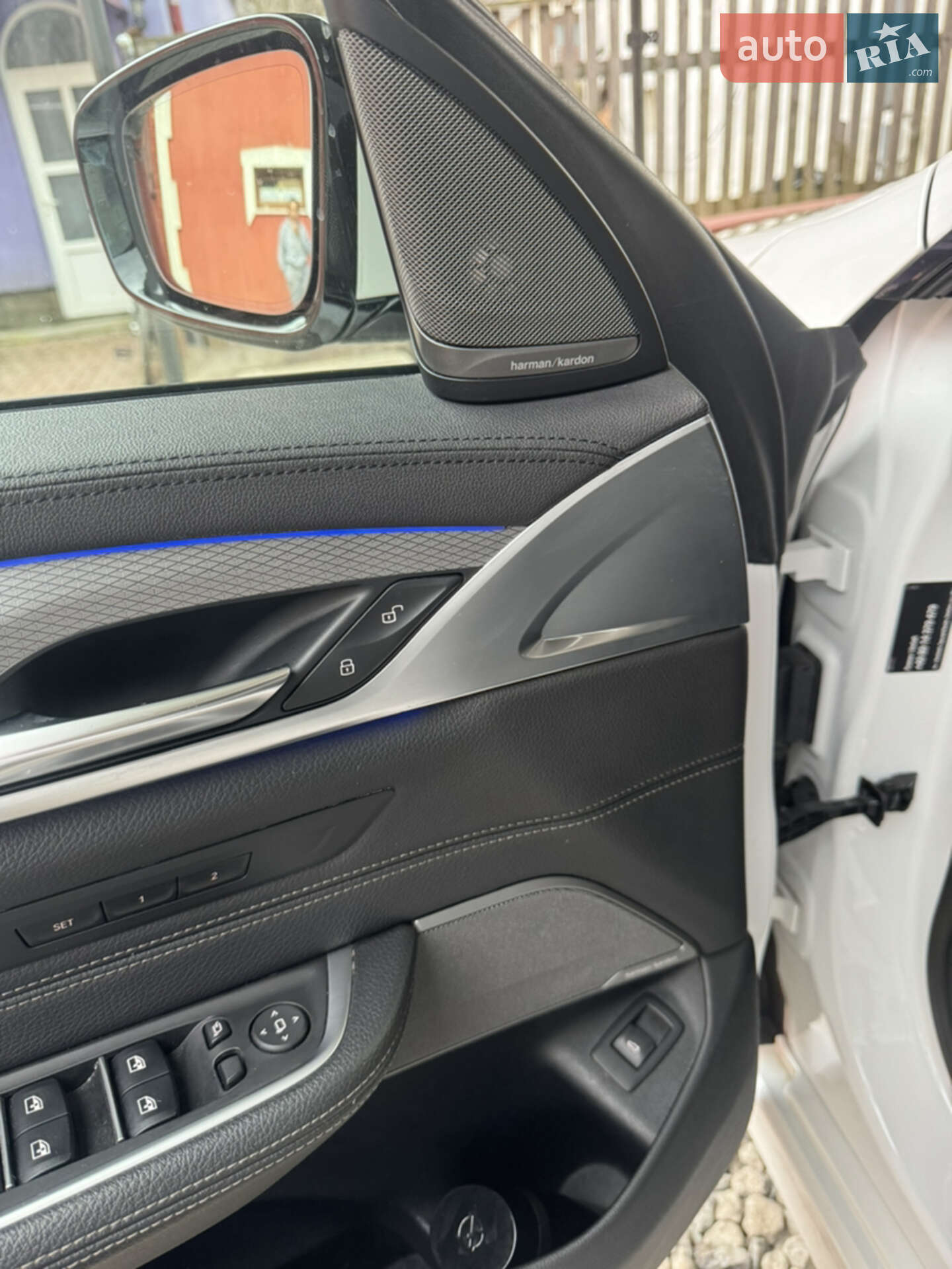 BMW 6 Series GT 2018 VIN WBAJW81060BK92822 фото оголошення 34 з 34