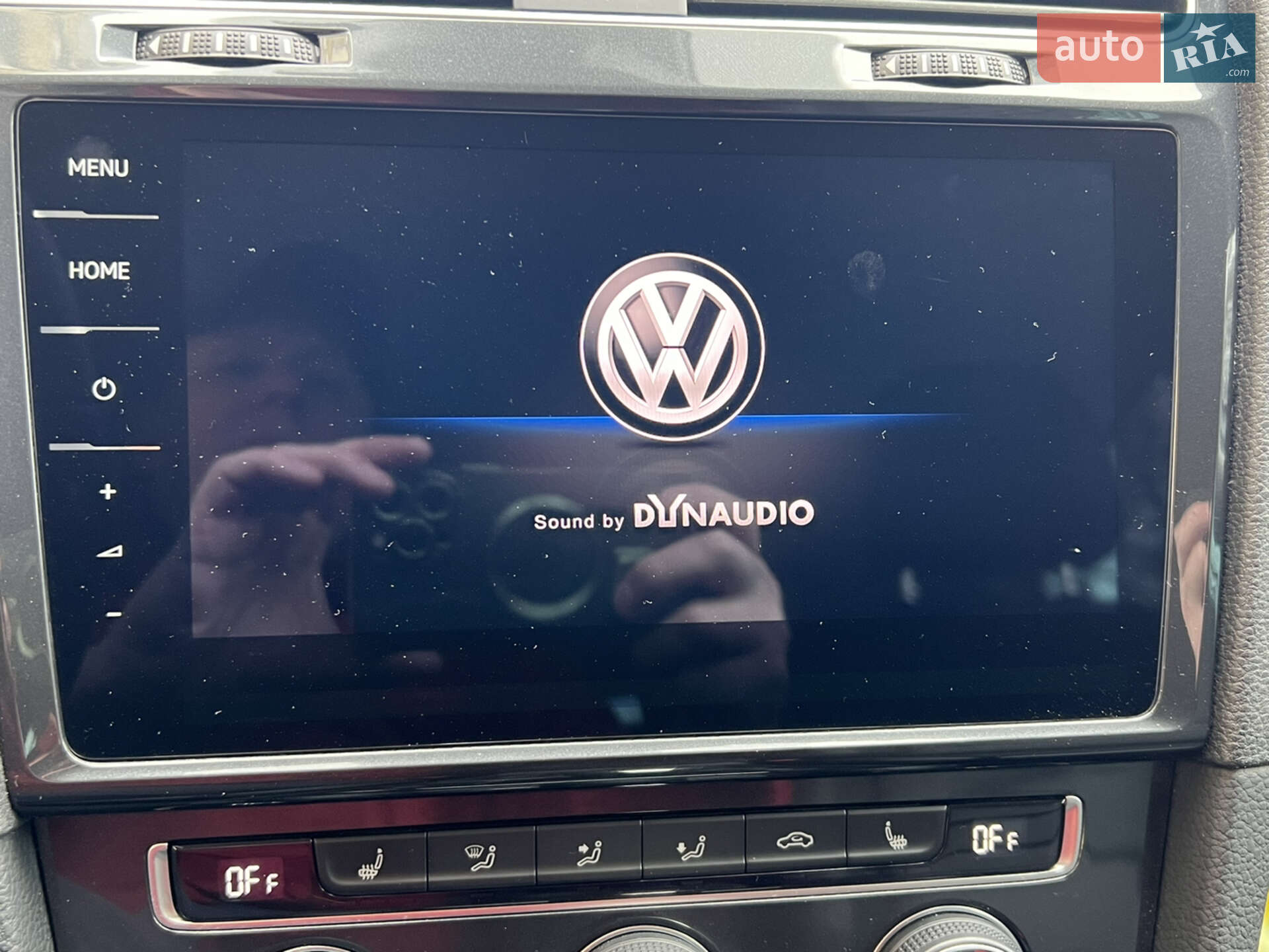 Volkswagen e-Golf 2020 VIN WVWZZZAUZLW919300 фото оголошення 17 з 34