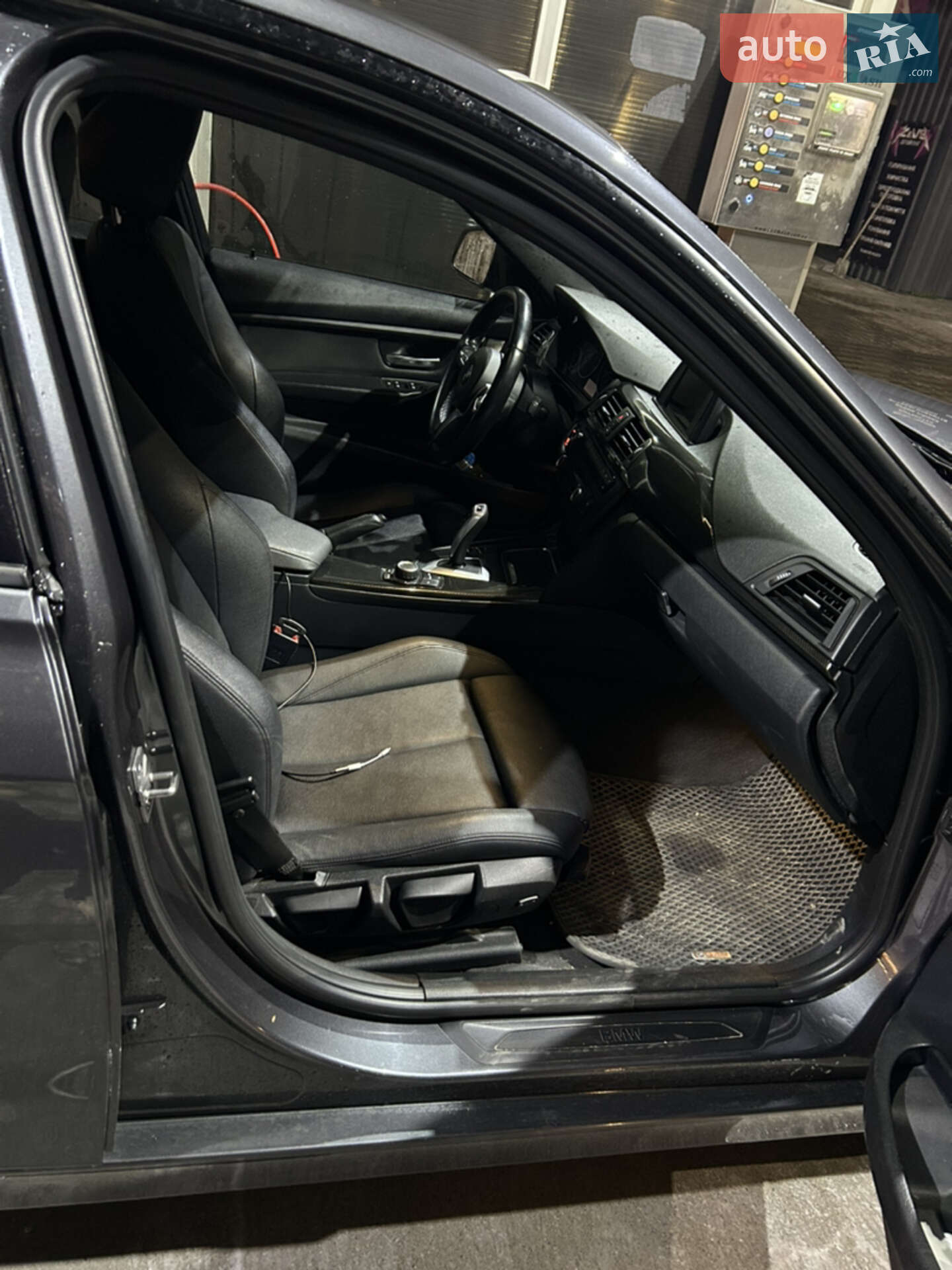 BMW 3 Series 2013 VIN WBA3B1C51DF461681 фото оголошення 16 з 17