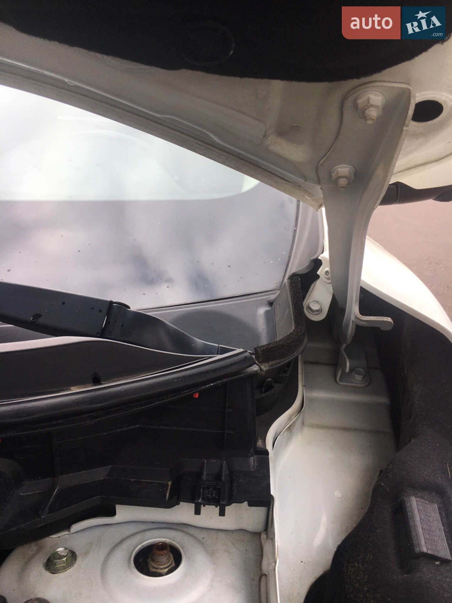 Nissan X-Trail 2014 VIN JN1TCAT32U0007771 фото оголошення 10 з 41