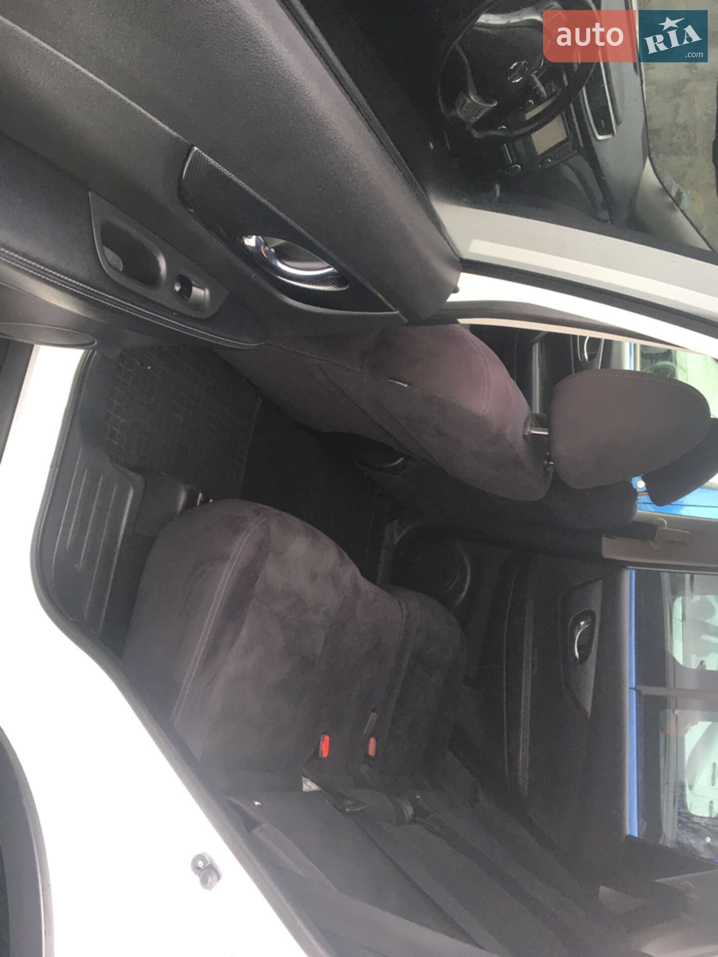 Nissan X-Trail 2014 VIN JN1TCAT32U0007771 фото оголошення 37 з 41