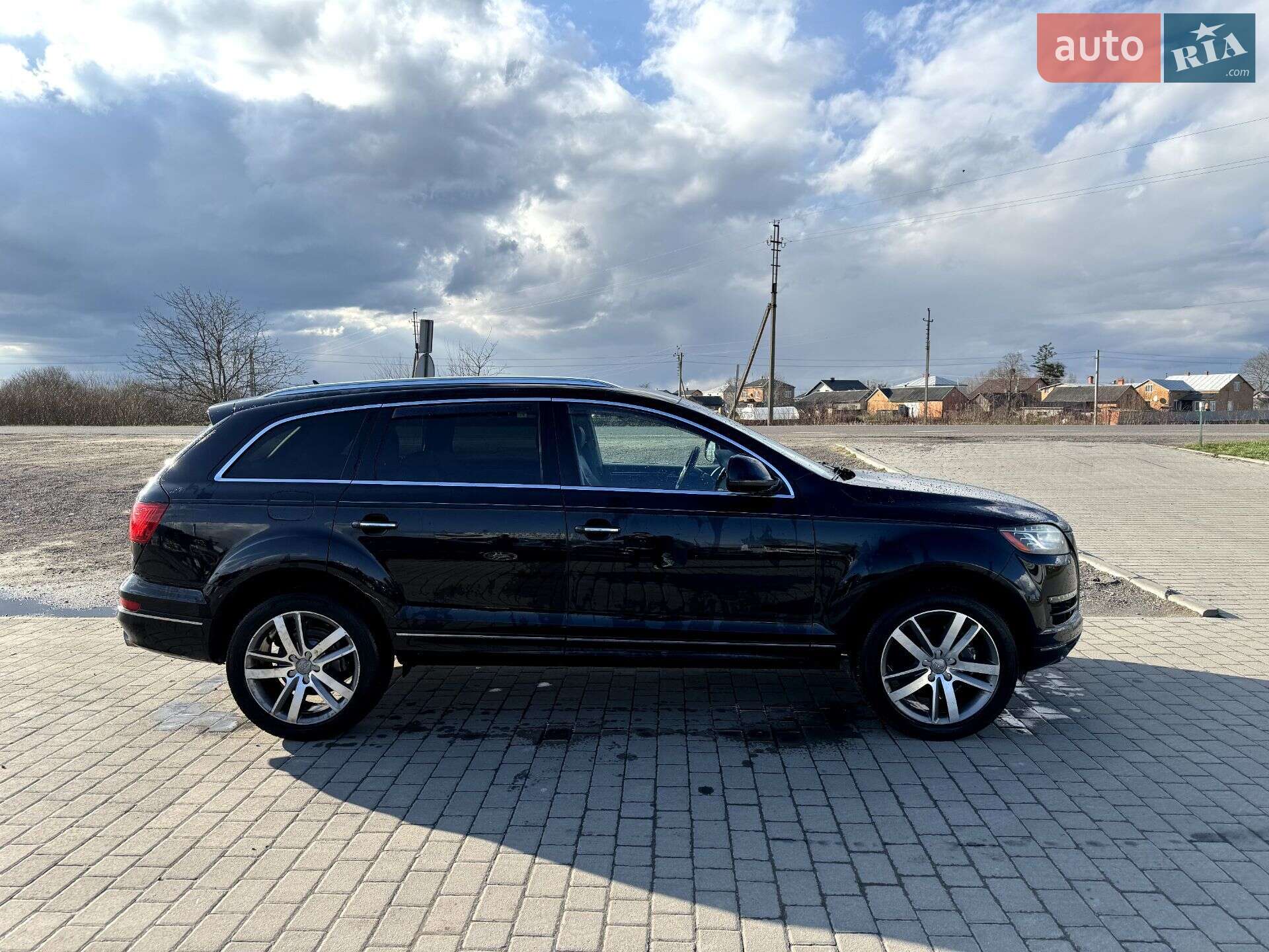 Audi Q7 2013 VIN WA1LMAFE0DD012393 фото оголошення 8 з 16
