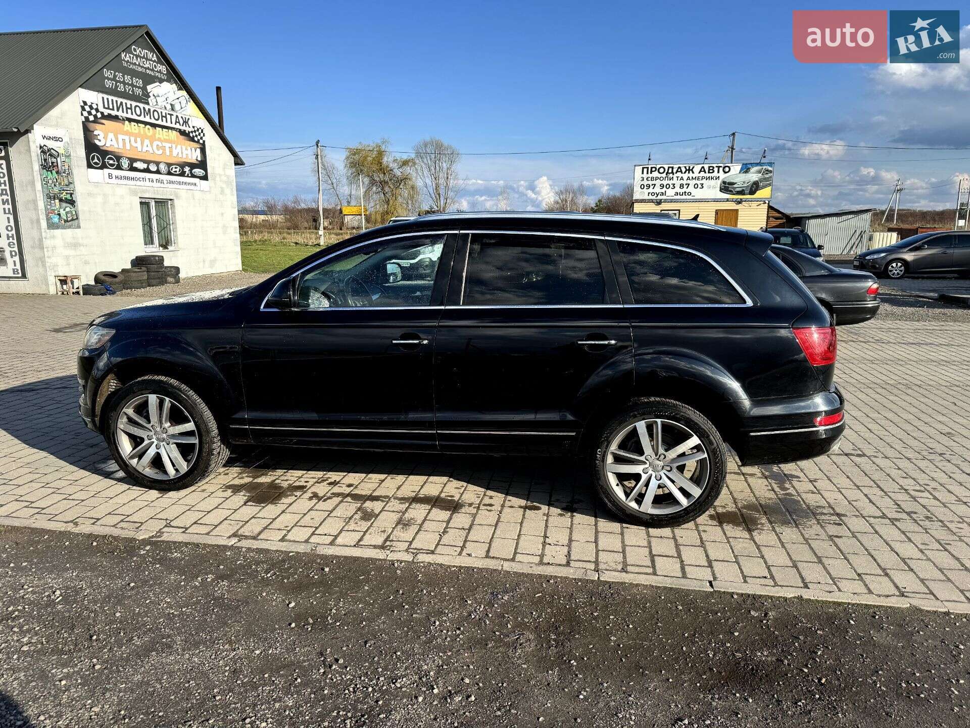 Audi Q7 2013 VIN WA1LMAFE0DD012393 фото оголошення 13 з 16