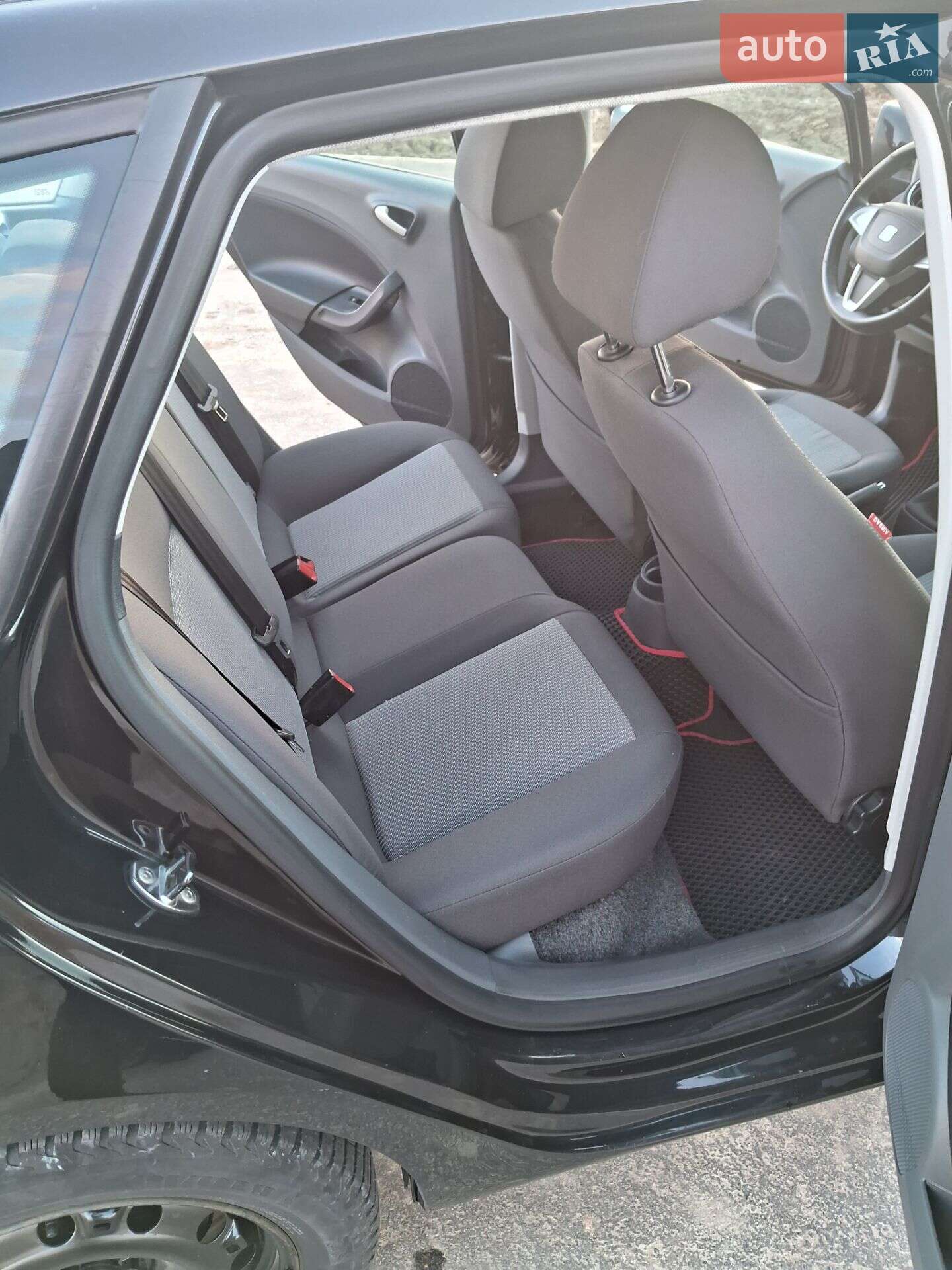 SEAT Ibiza 2010 VIN VSSZZZ6JZBR106985 фото оголошення 6 з 11