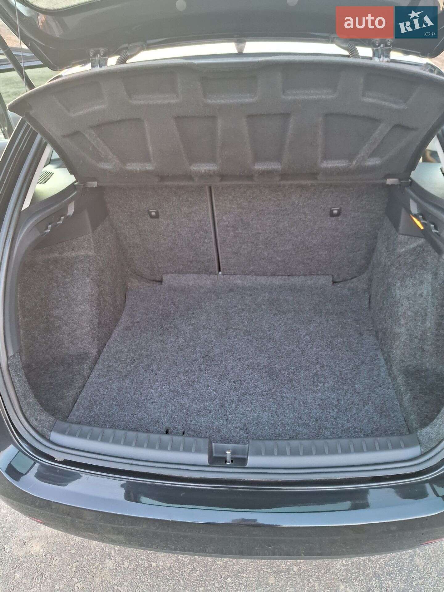 SEAT Ibiza 2010 VIN VSSZZZ6JZBR106985 фото оголошення 9 з 11