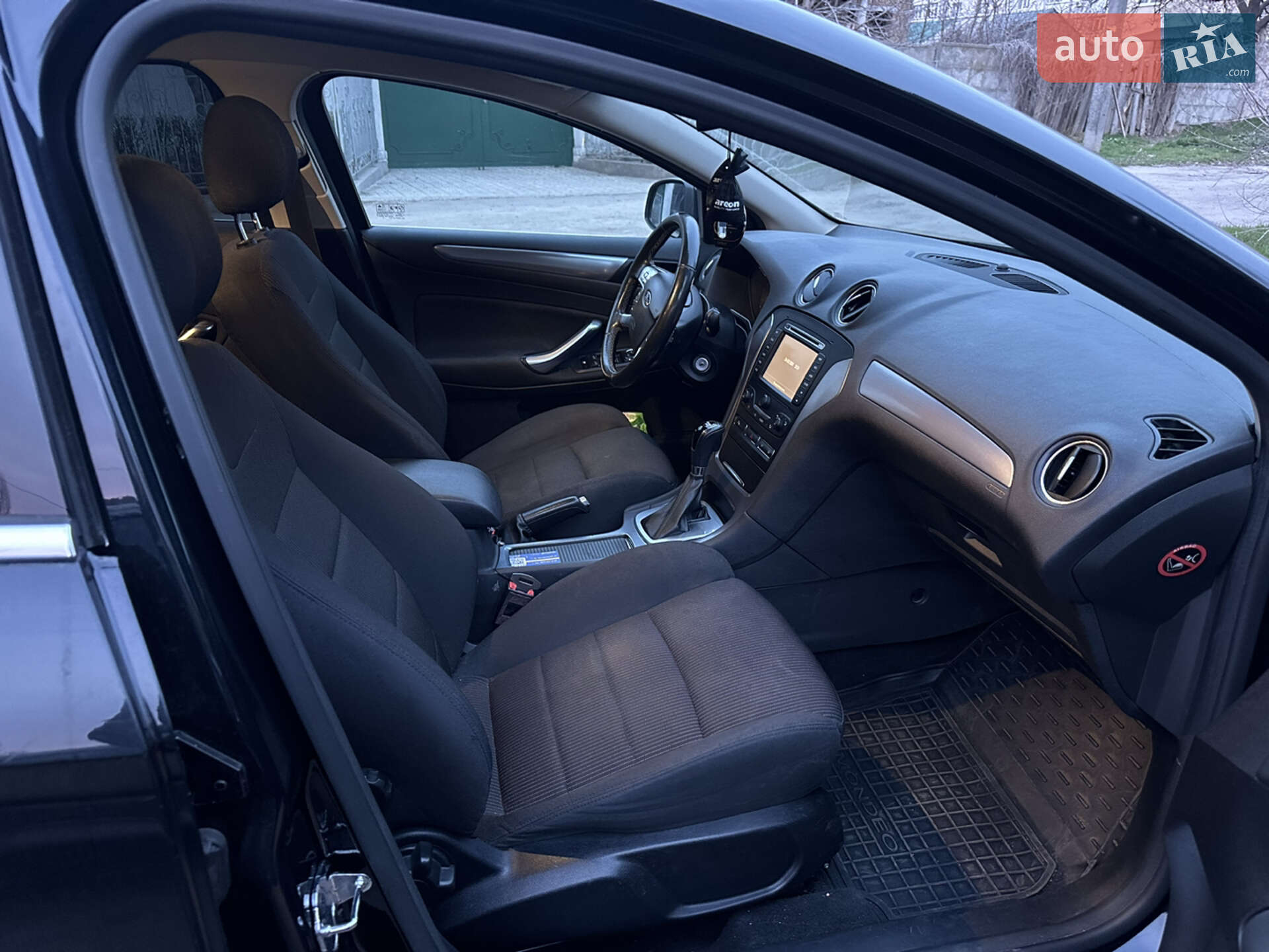 Ford Mondeo 2013 VIN WF0GXXGBBGDG57223 фото оголошення 3 з 14