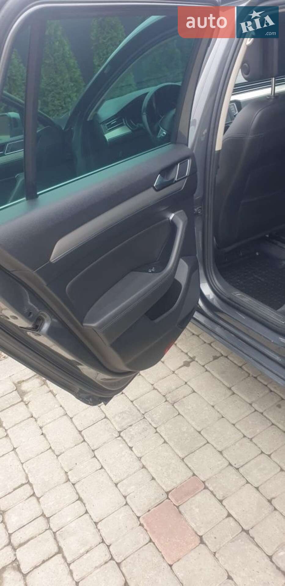 Volkswagen Passat 2016 VIN WVWZZZ3CZGE141963 фото оголошення 11 з 16