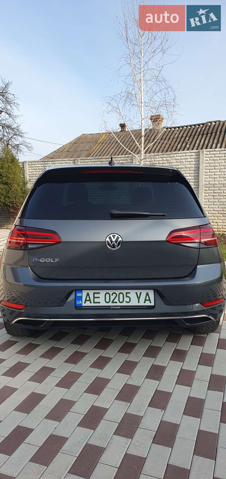 Volkswagen e-Golf 2019 VIN WVWZZZAUZL8905190 фото оголошення 4 з 49