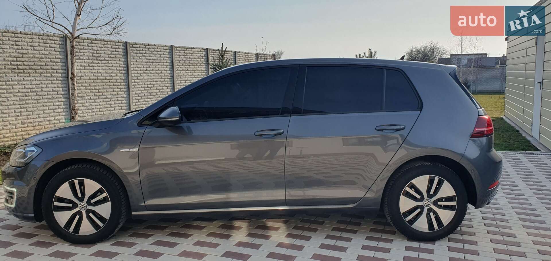 Volkswagen e-Golf 2019 VIN WVWZZZAUZL8905190 фото оголошення 6 з 49