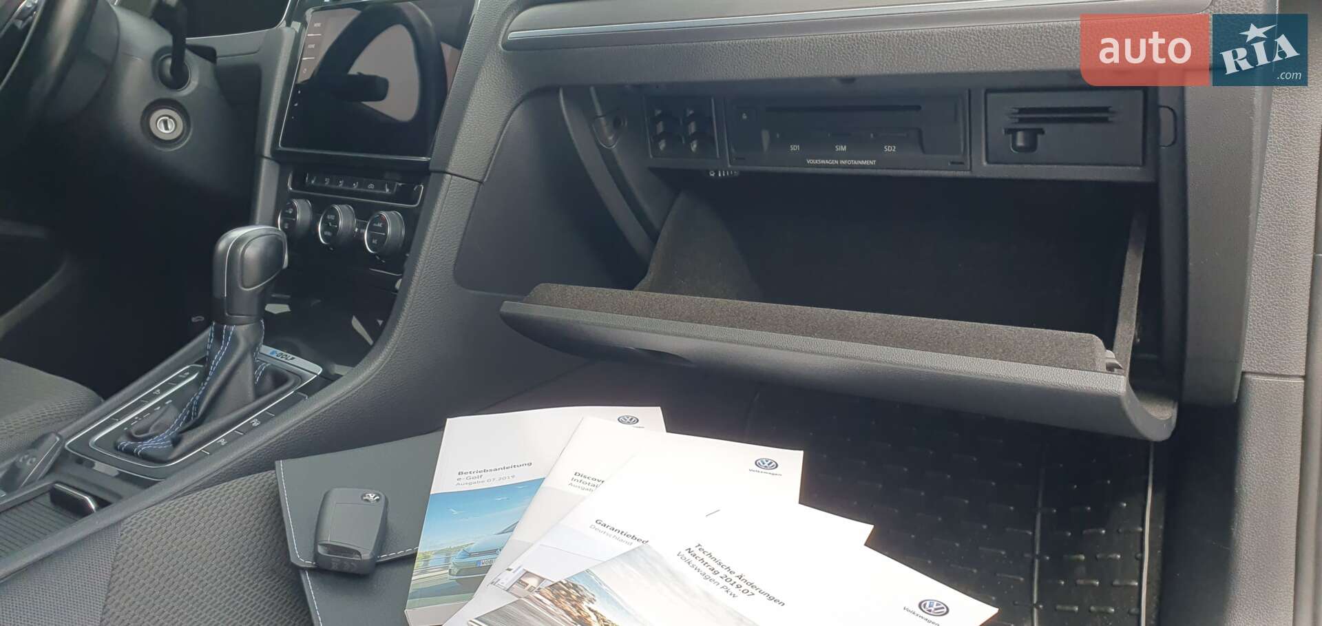 Volkswagen e-Golf 2019 VIN WVWZZZAUZL8905190 фото оголошення 22 з 49