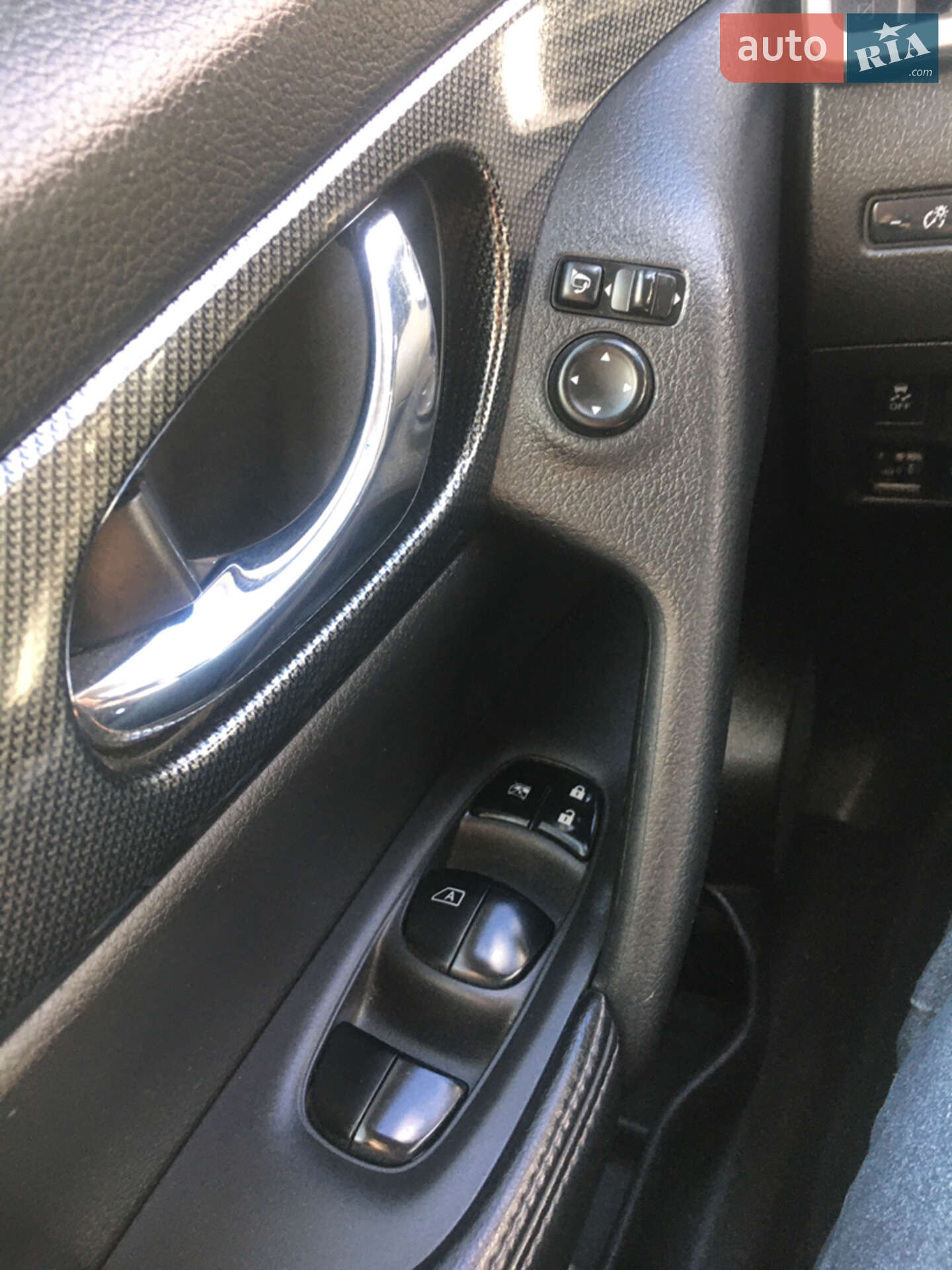 Nissan X-Trail 2014 VIN JN1TCAT32U0007771 фото оголошення 15 з 67
