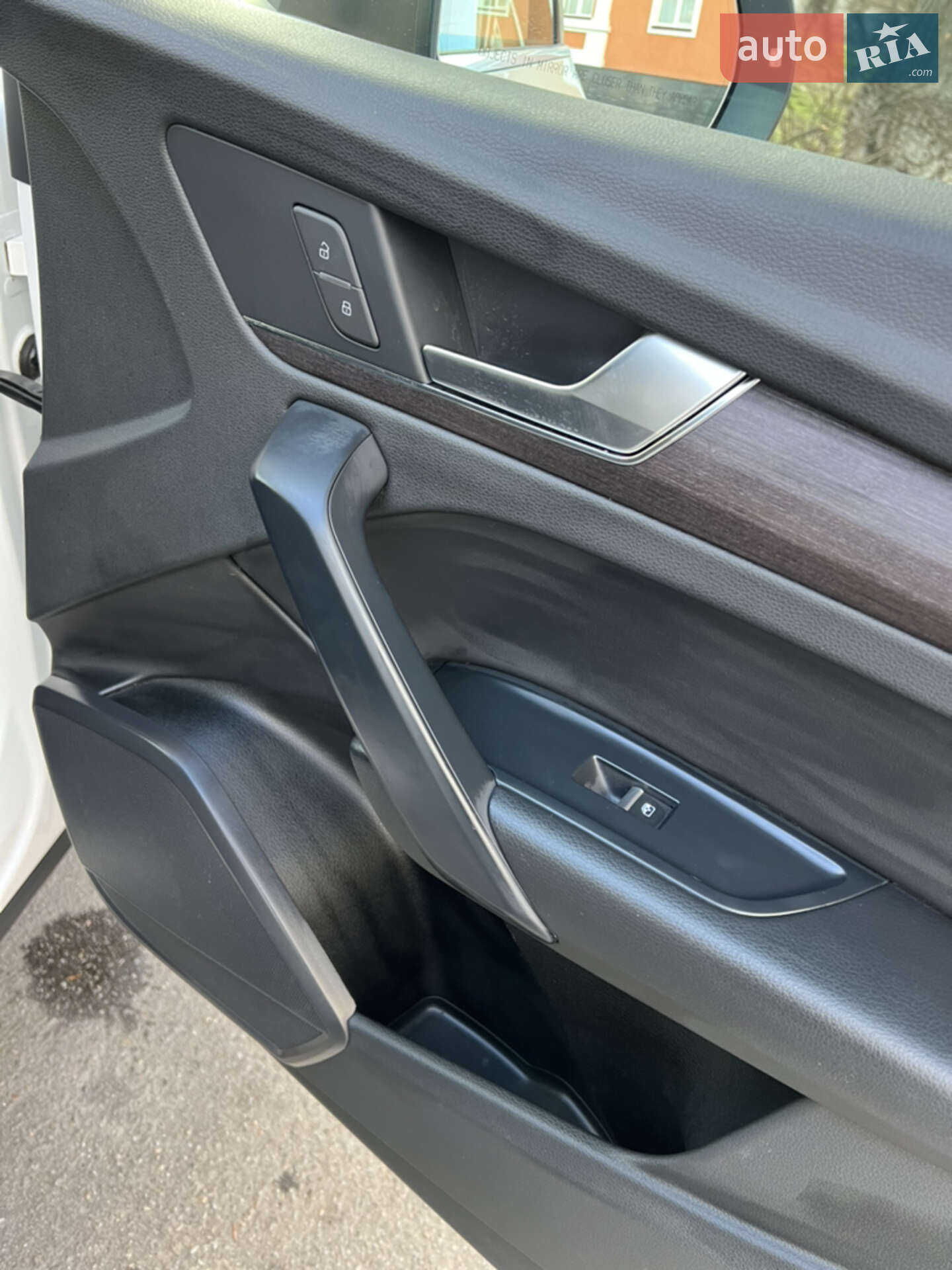 Audi Q5 2020 VIN WA1AAAFY0M2010729 фото оголошення 7 з 43