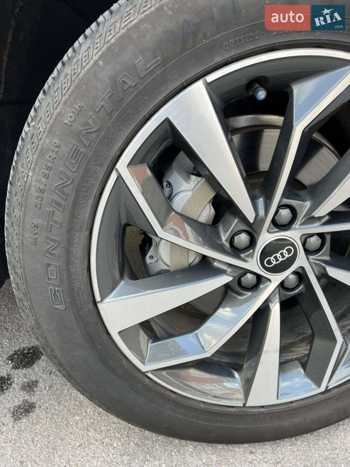 Audi Q5 2020 VIN WA1AAAFY0M2010729 фото оголошення 22 з 43