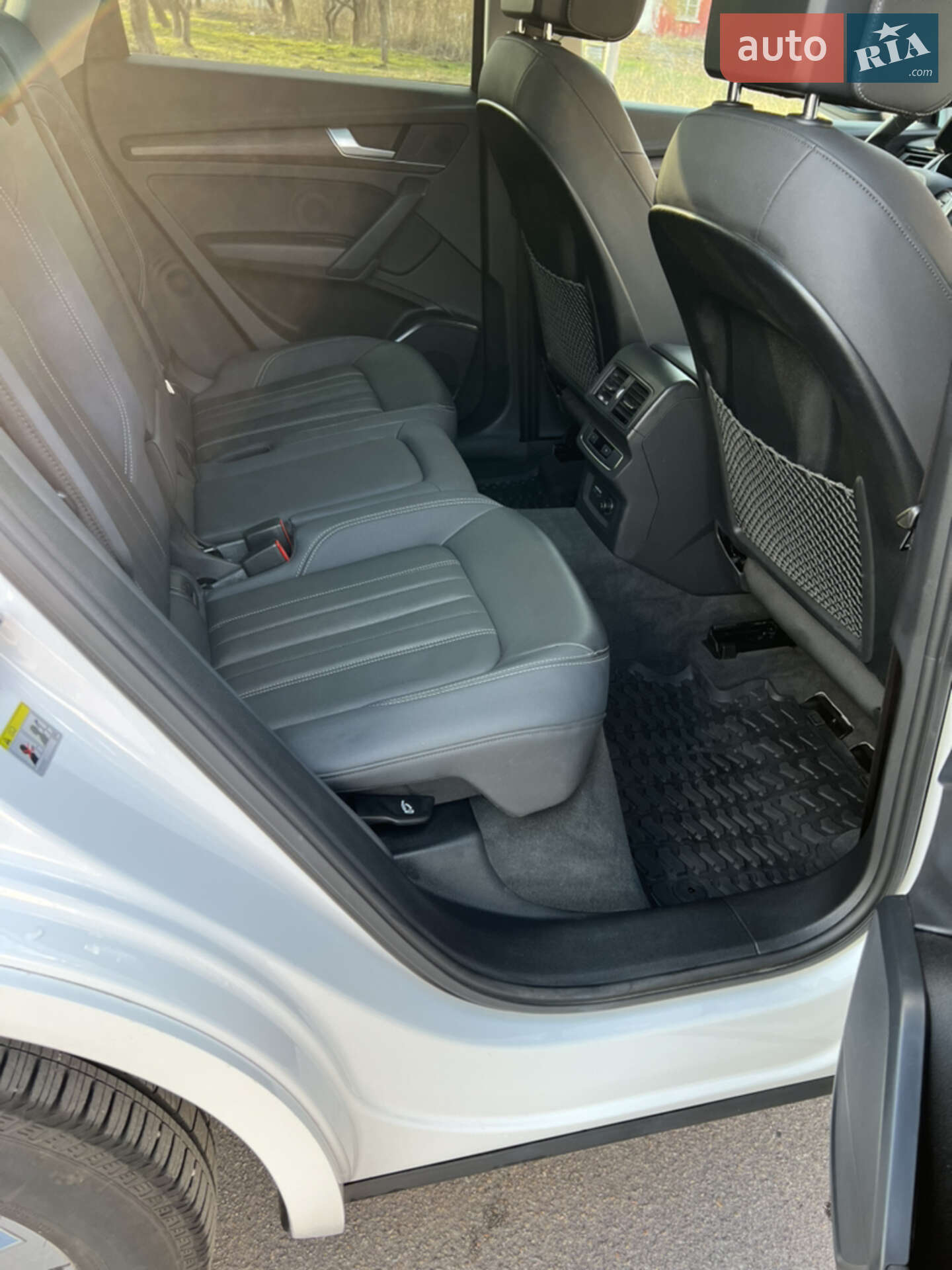 Audi Q5 2020 VIN WA1AAAFY0M2010729 фото оголошення 23 з 43