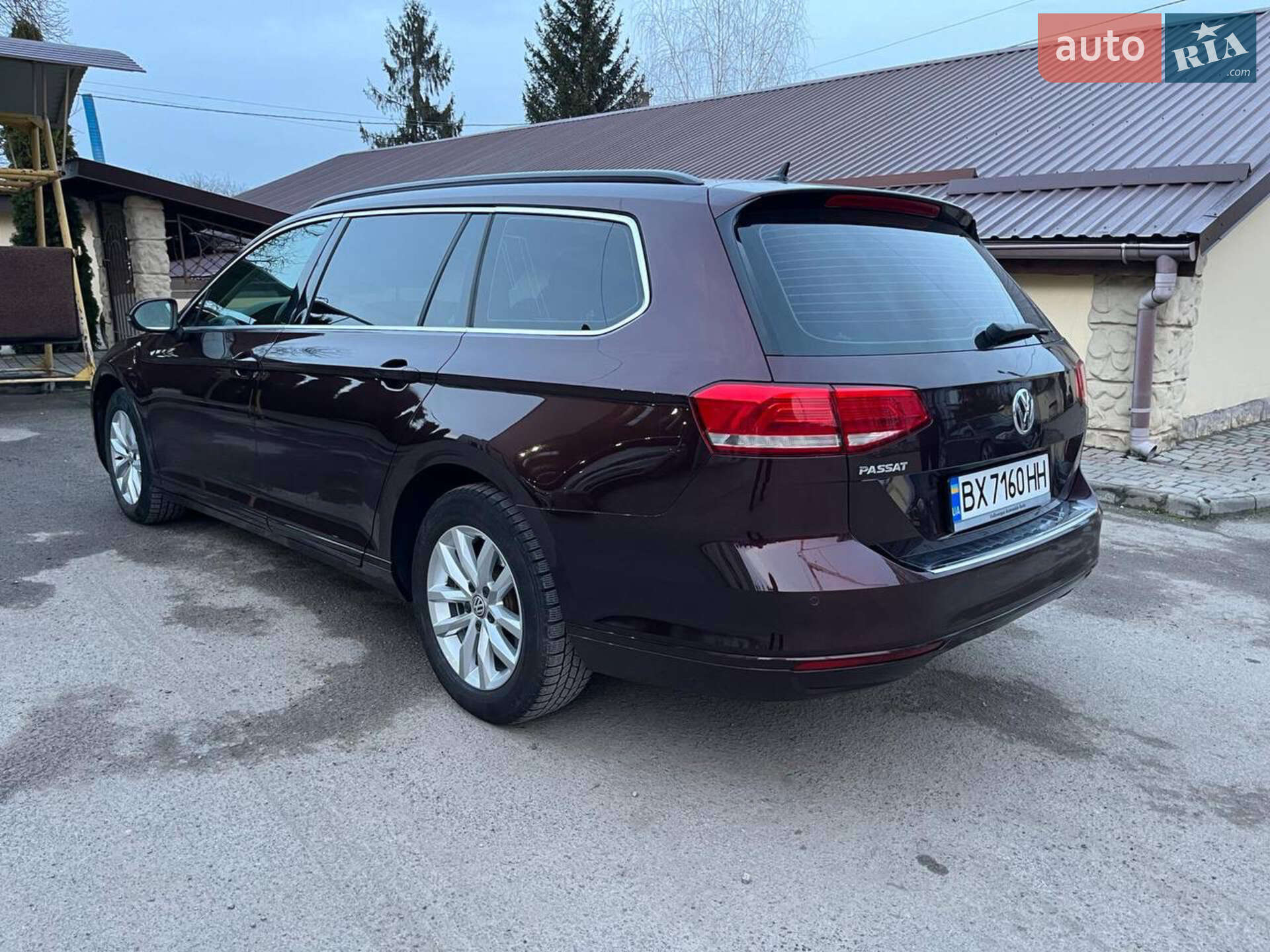 Volkswagen Passat 2018 VIN WVWZZZ3CZJE231406 фото оголошення 4 з 25