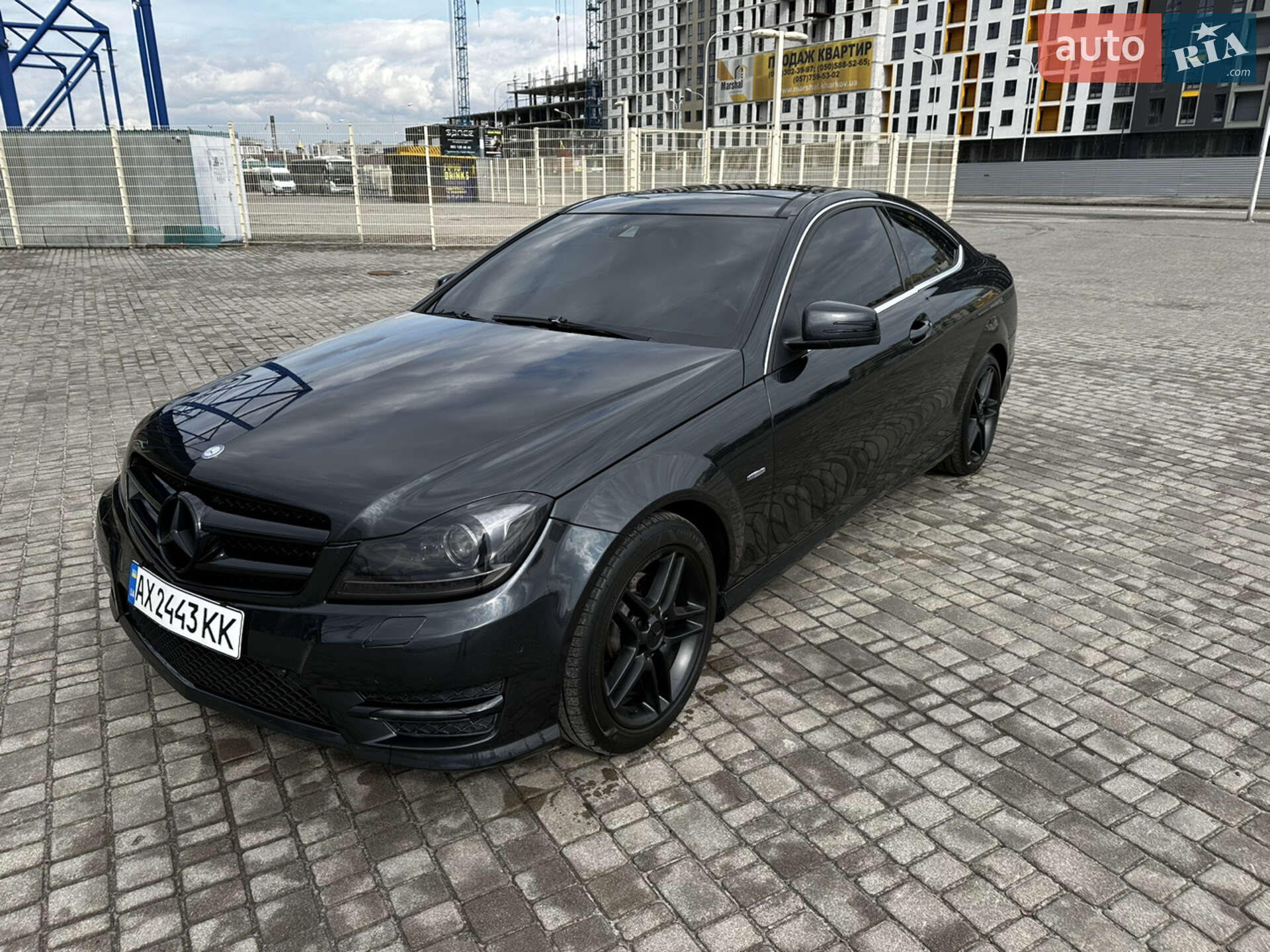 Mercedes-Benz C-Class 2012 VIN WDDGJ4HB2CF859428 фото оголошення 2 з 27