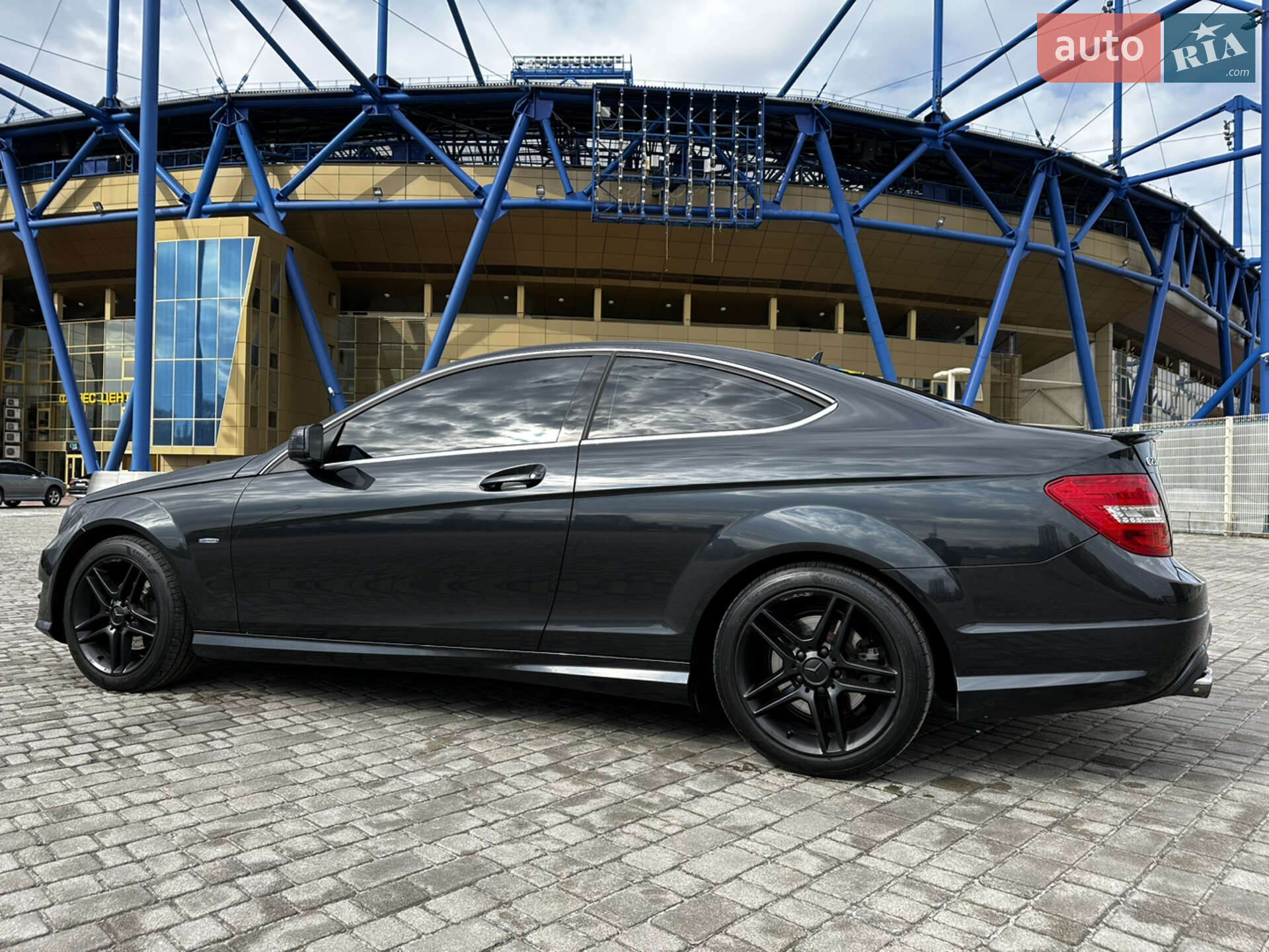 Mercedes-Benz C-Class 2012 VIN WDDGJ4HB2CF859428 фото оголошення 4 з 27