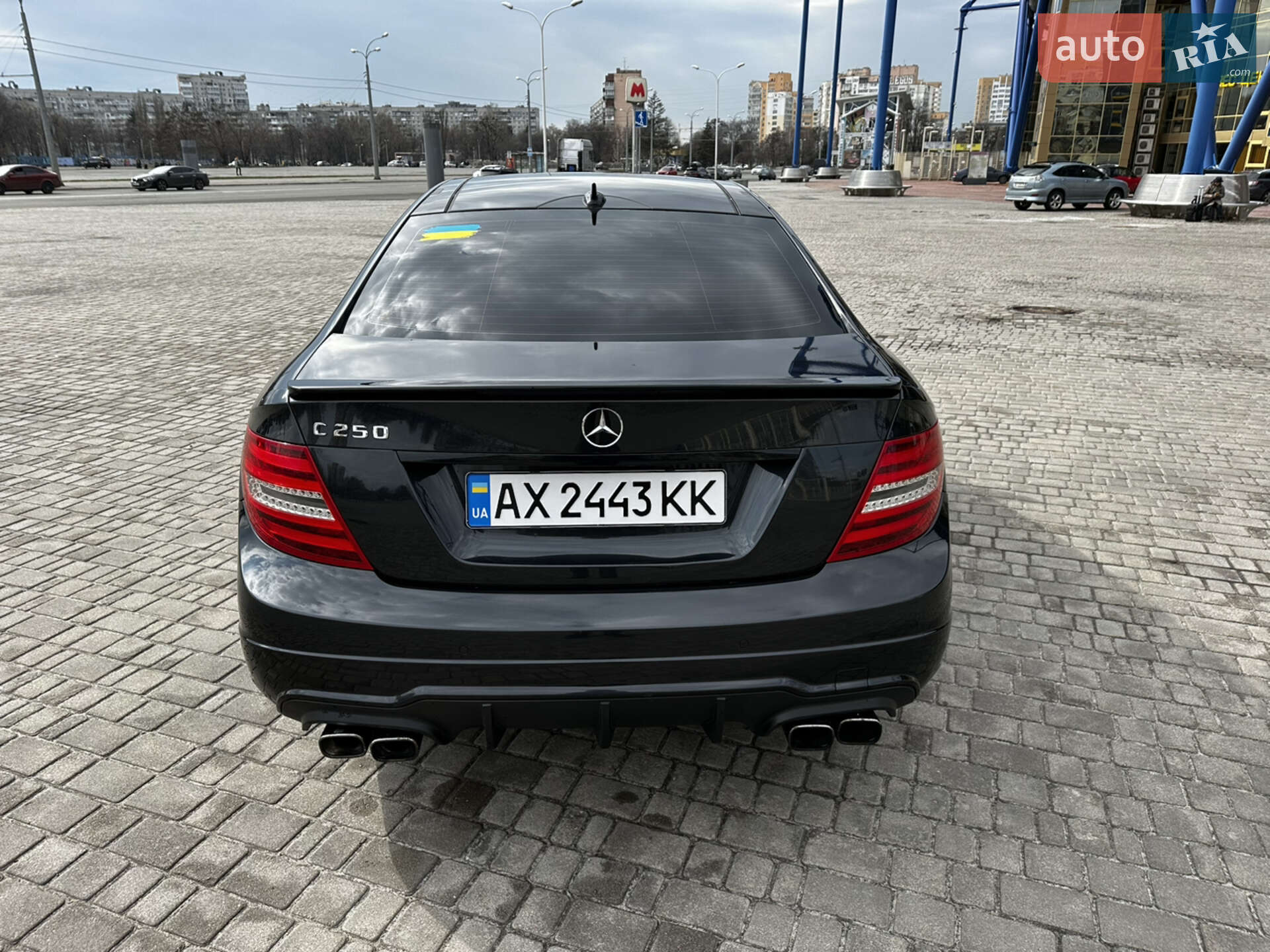 Mercedes-Benz C-Class 2012 VIN WDDGJ4HB2CF859428 фото оголошення 8 з 27
