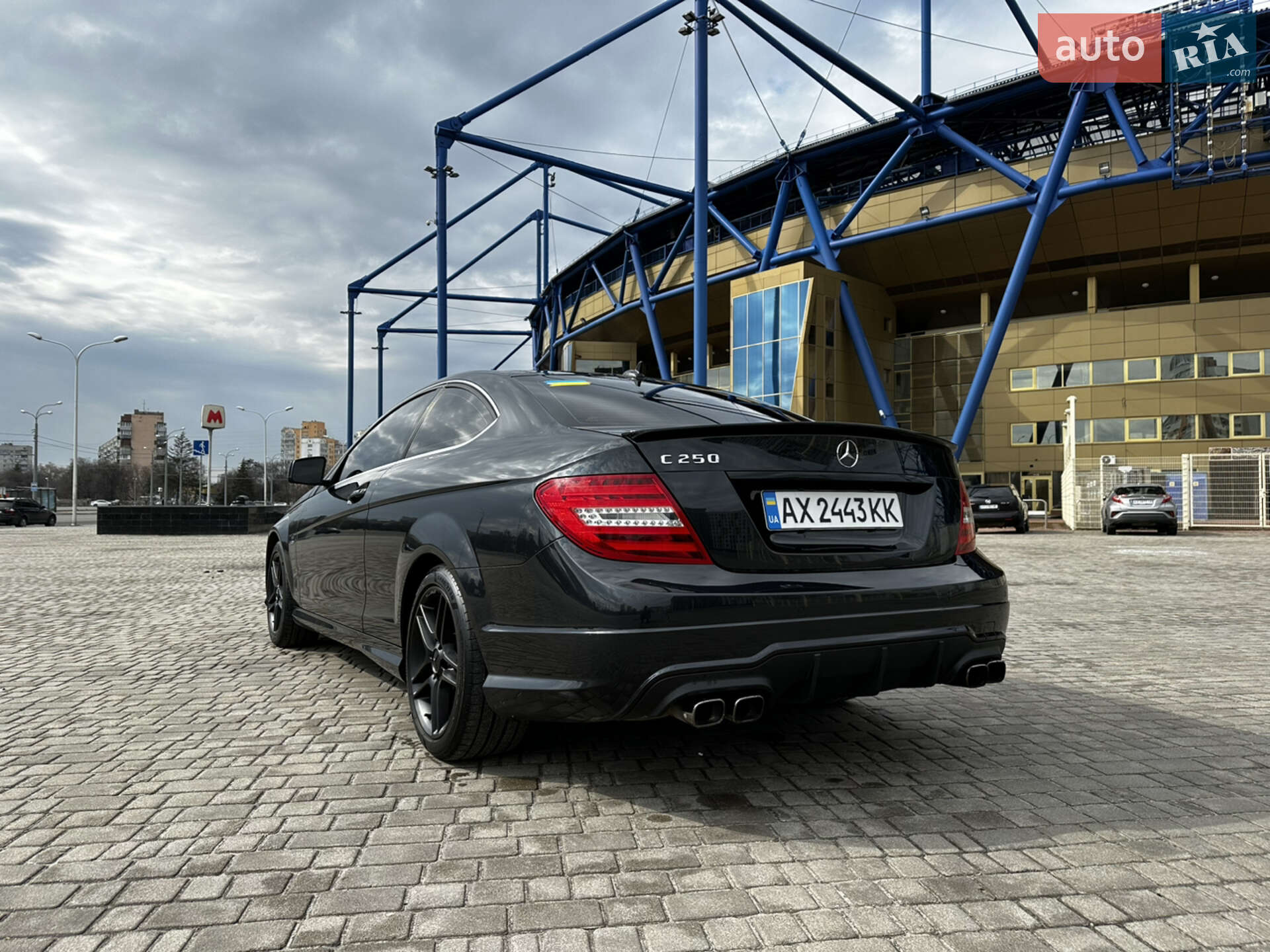 Mercedes-Benz C-Class 2012 VIN WDDGJ4HB2CF859428 фото оголошення 6 з 27