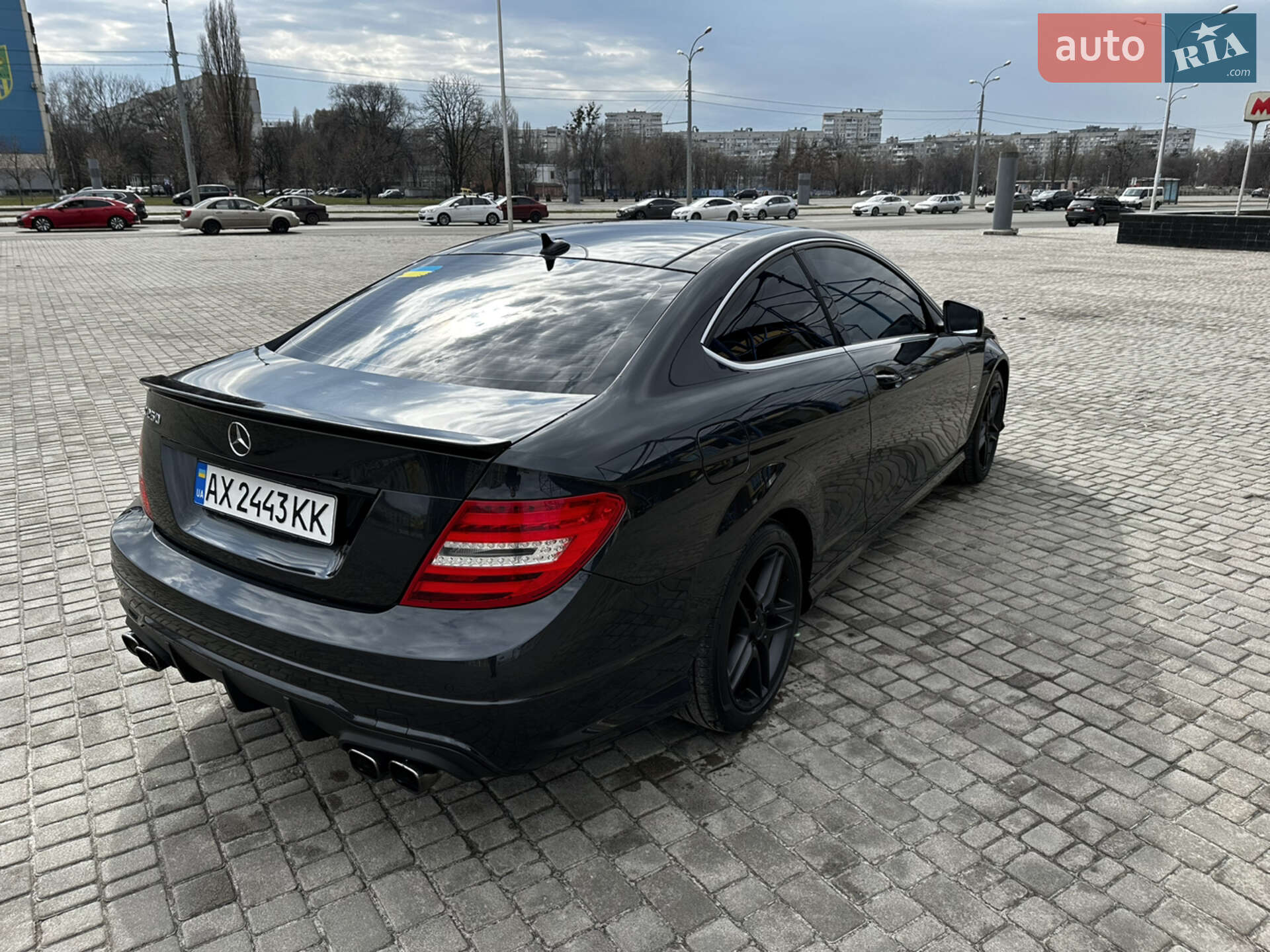 Mercedes-Benz C-Class 2012 VIN WDDGJ4HB2CF859428 фото оголошення 11 з 27