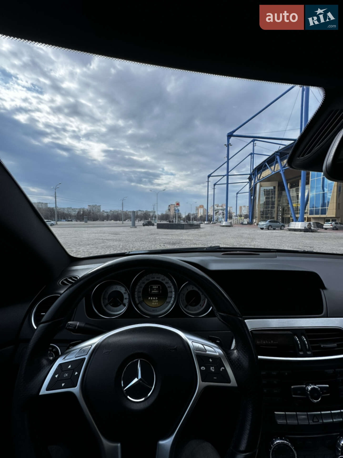 Mercedes-Benz C-Class 2012 VIN WDDGJ4HB2CF859428 фото оголошення 21 з 27