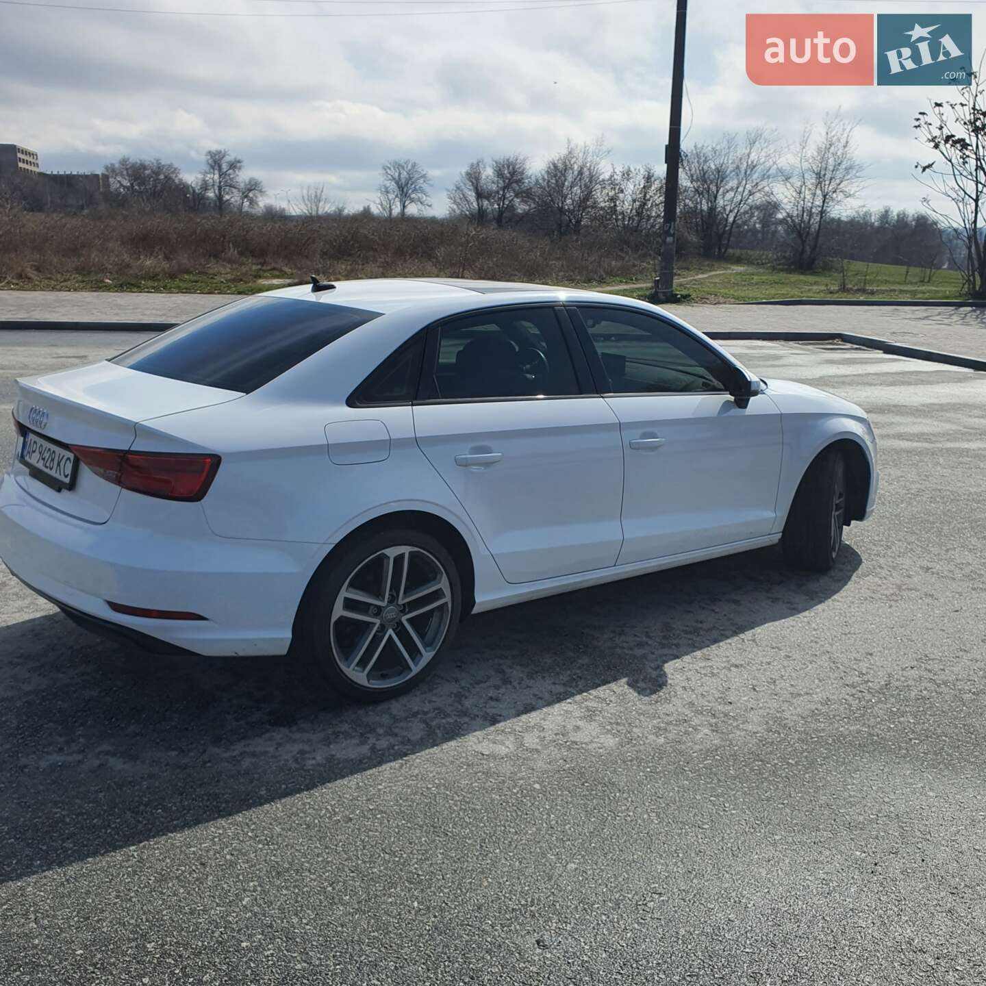 Audi A3 2020 VIN WAUAUGFFXLA094946 фото оголошення 10 з 25