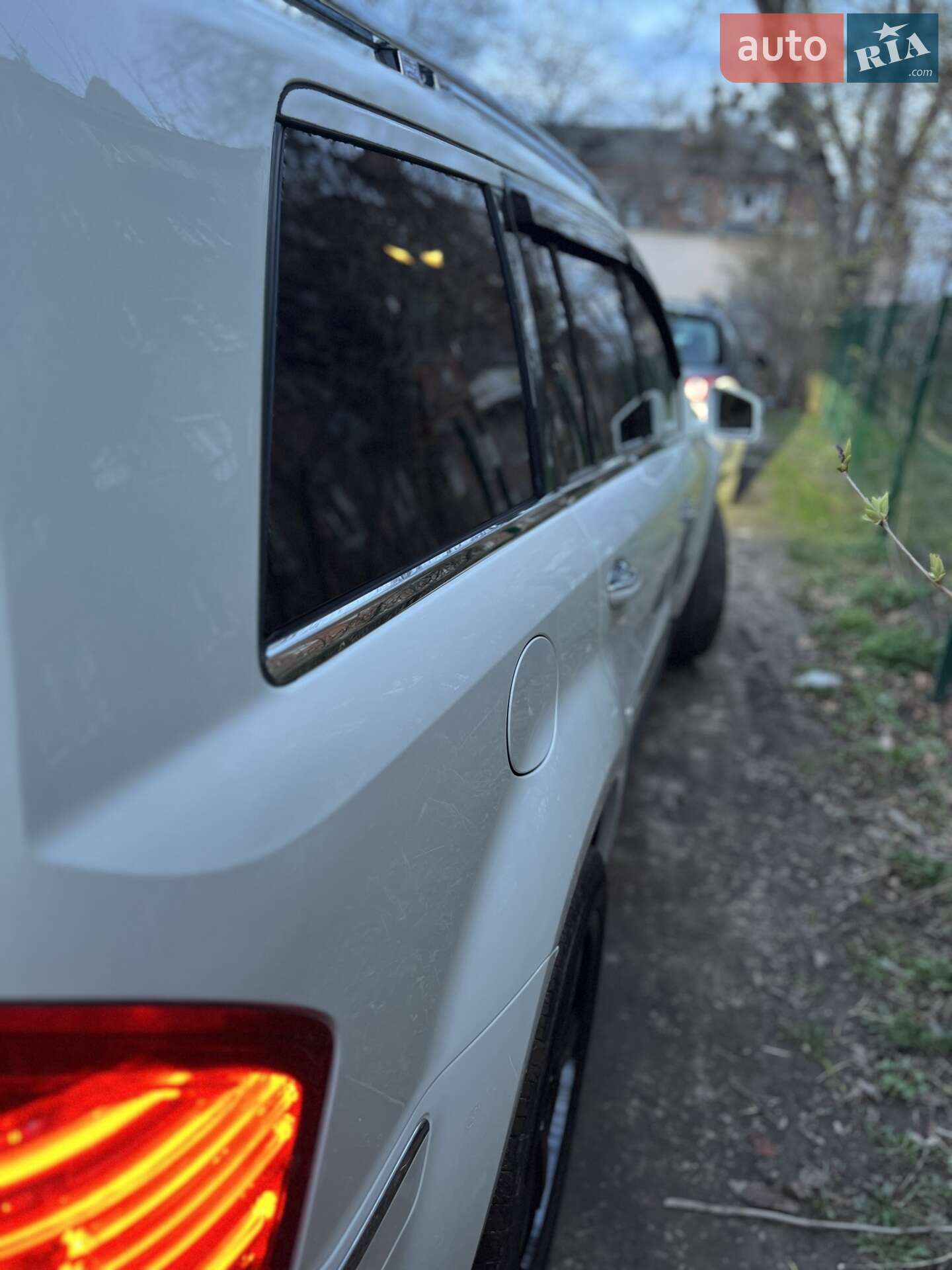 Mercedes-Benz GL-Class 2011 VIN 4JGBF2FE3CA778115 фото оголошення 5 з 34