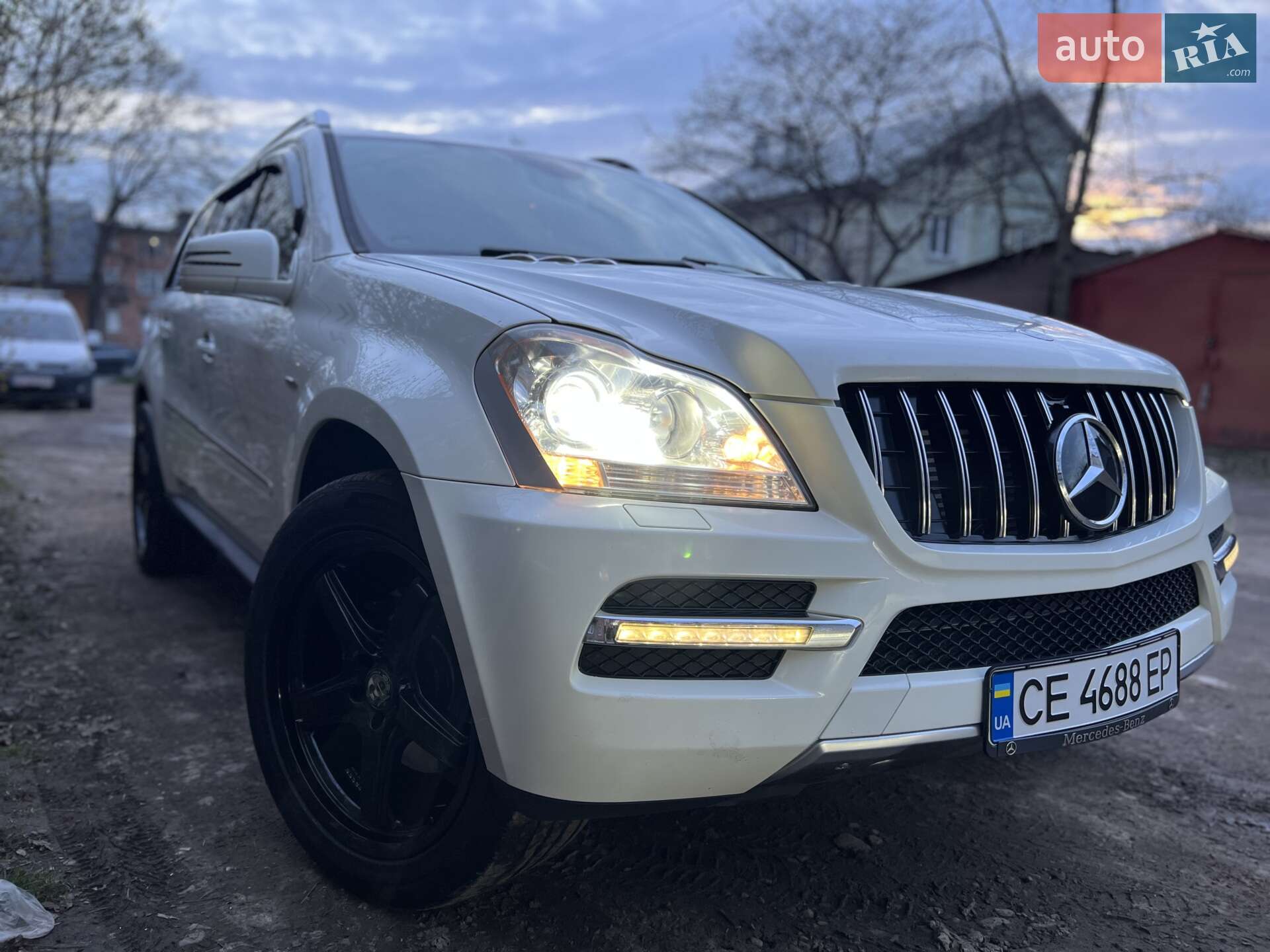 Mercedes-Benz GL-Class 2011 VIN 4JGBF2FE3CA778115 фото оголошення 10 з 34