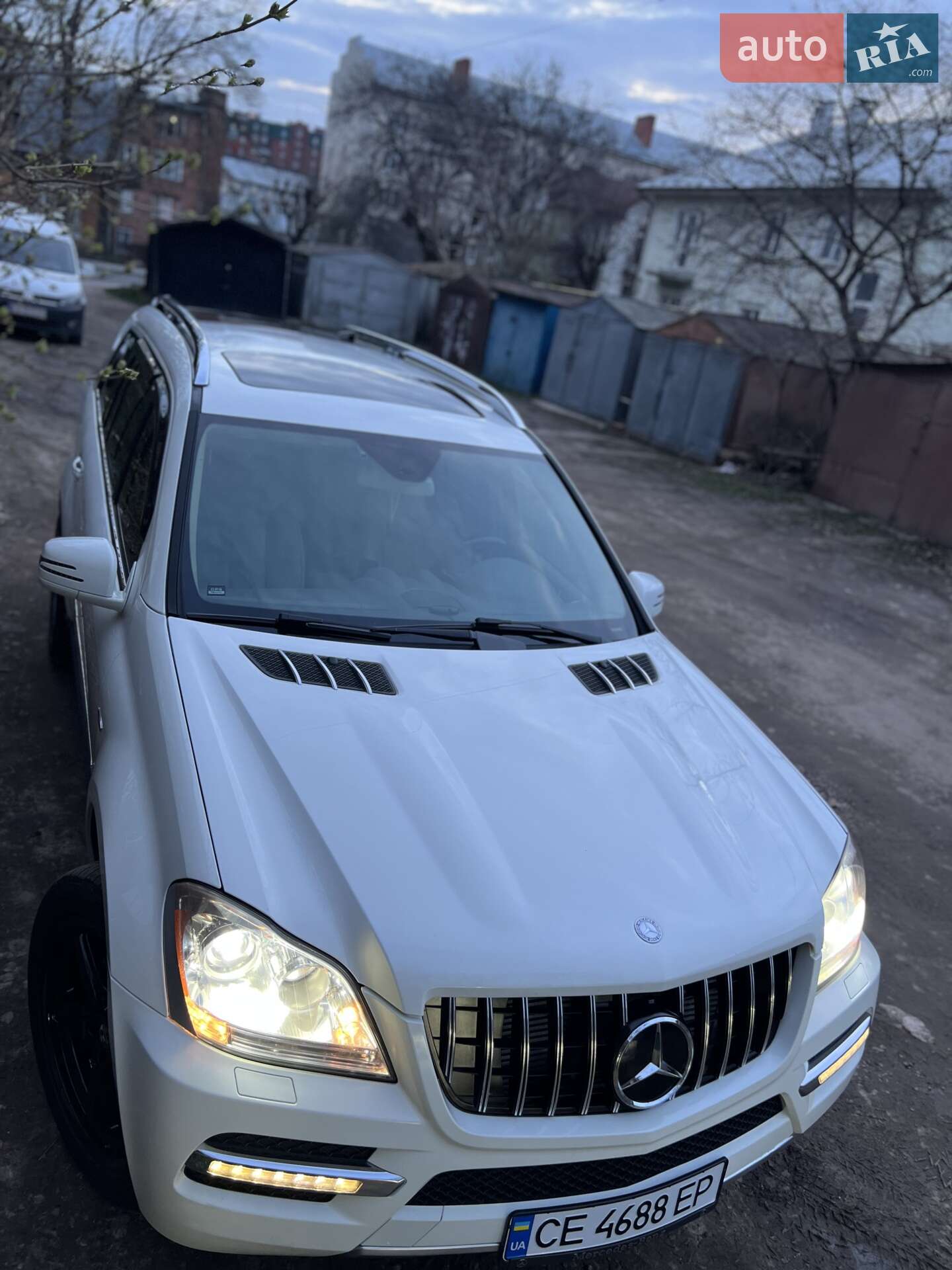 Mercedes-Benz GL-Class 2011 VIN 4JGBF2FE3CA778115 фото оголошення 12 з 34