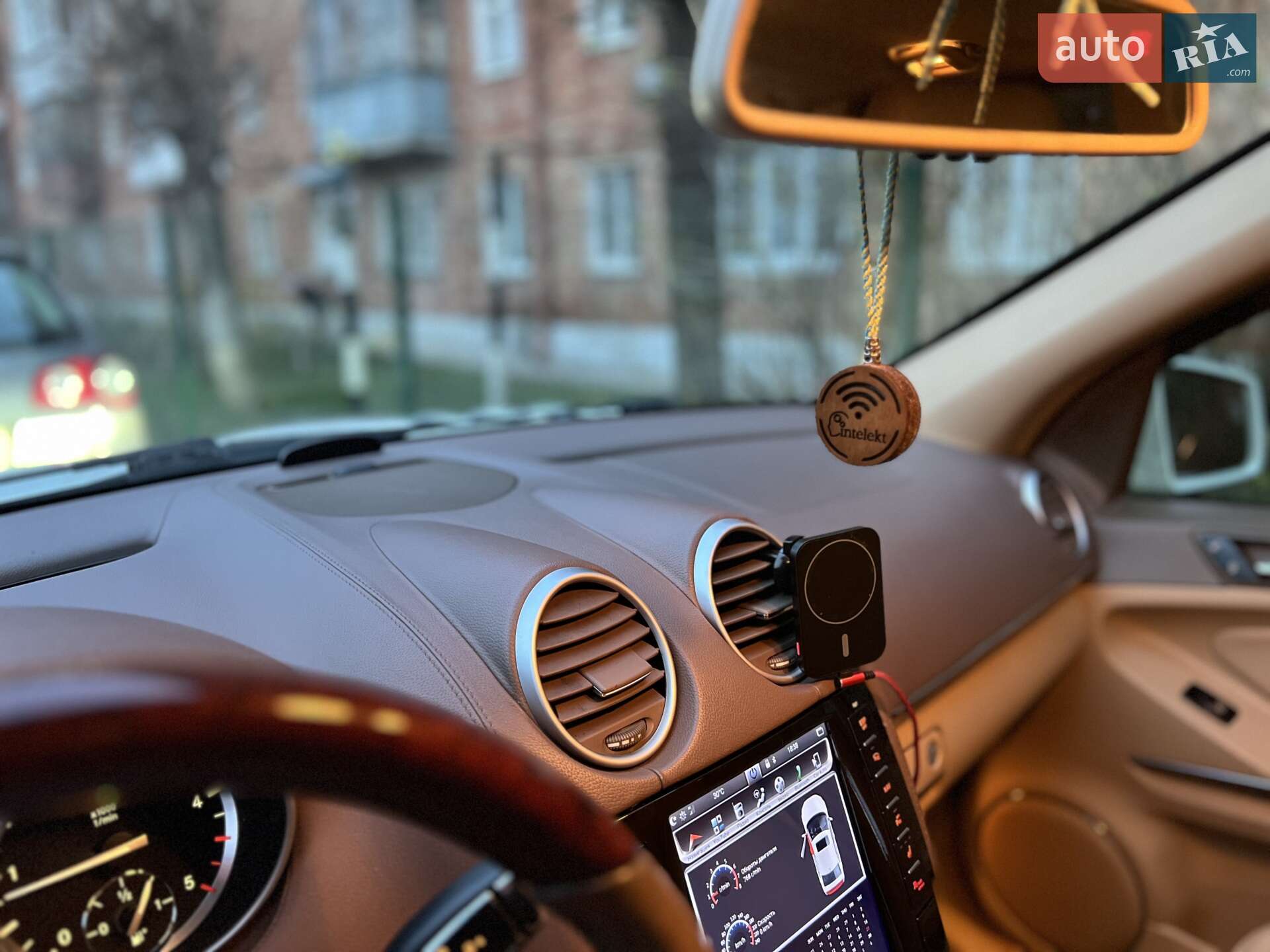 Mercedes-Benz GL-Class 2011 VIN 4JGBF2FE3CA778115 фото оголошення 32 з 34