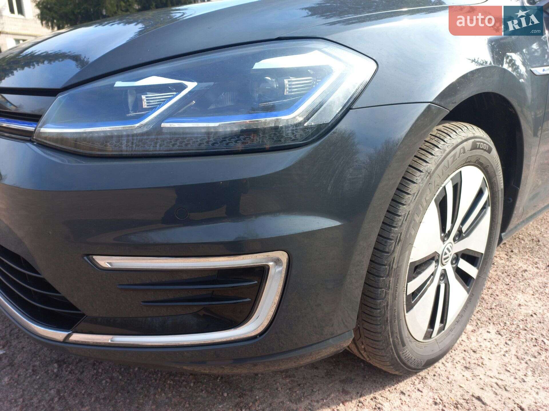 Volkswagen e-Golf 2020 VIN WVWZZZAUZLW921227 фото оголошення 4 з 16
