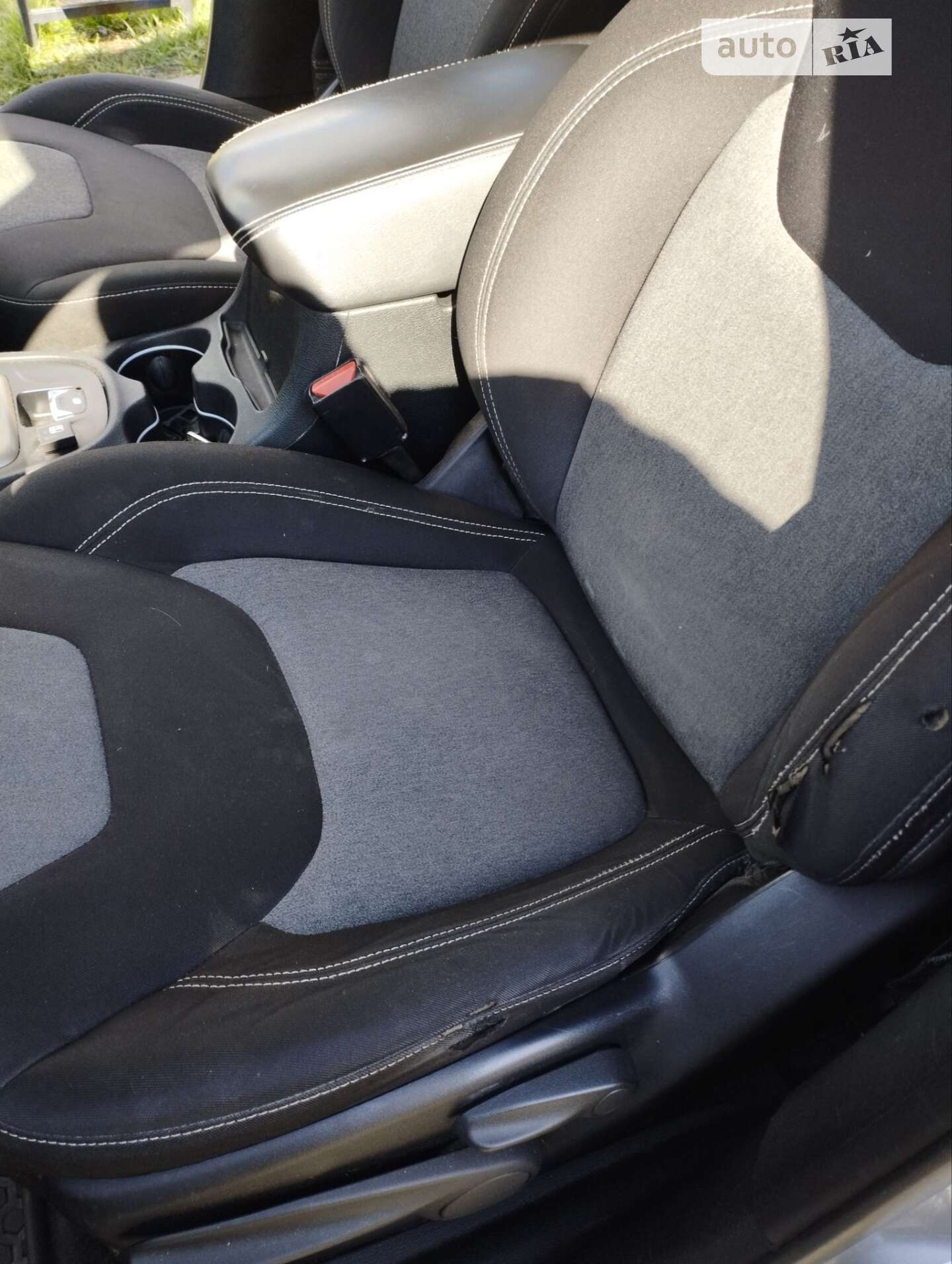 Jeep Cherokee 2013 VIN 1C4PJMAB3EW140485 фото оголошення 18 з 19