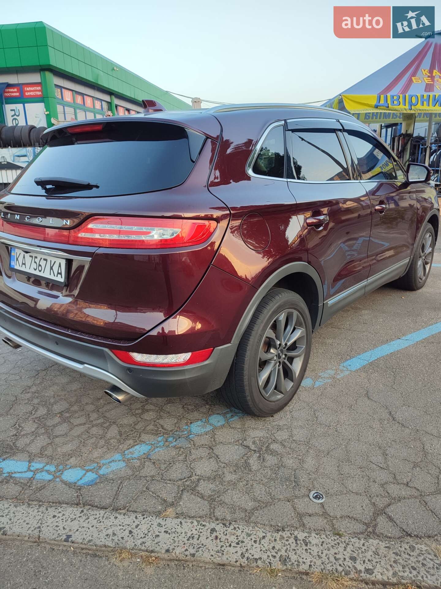 Lincoln MKC 2018 VIN 5LMCJ2D9XKUL07579 фото оголошення 13 з 32