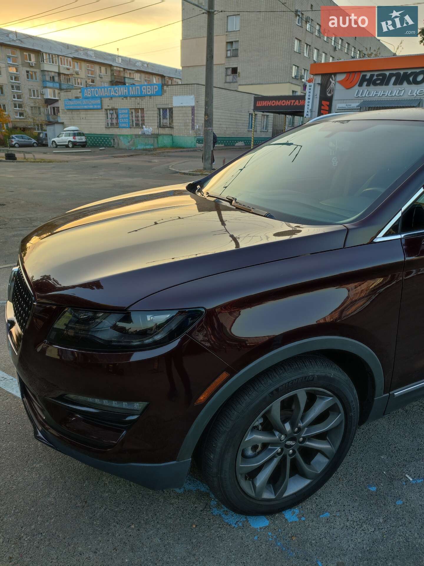 Lincoln MKC 2018 VIN 5LMCJ2D9XKUL07579 фото оголошення 17 з 32