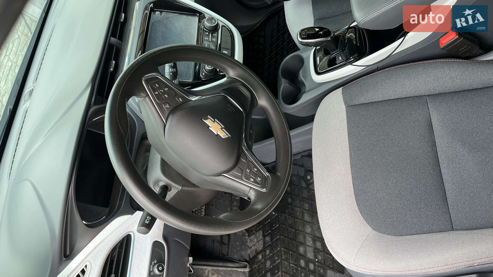 Chevrolet Bolt EV 2020 VIN 1G1FY6S08L4150155 фото оголошення 5 з 24