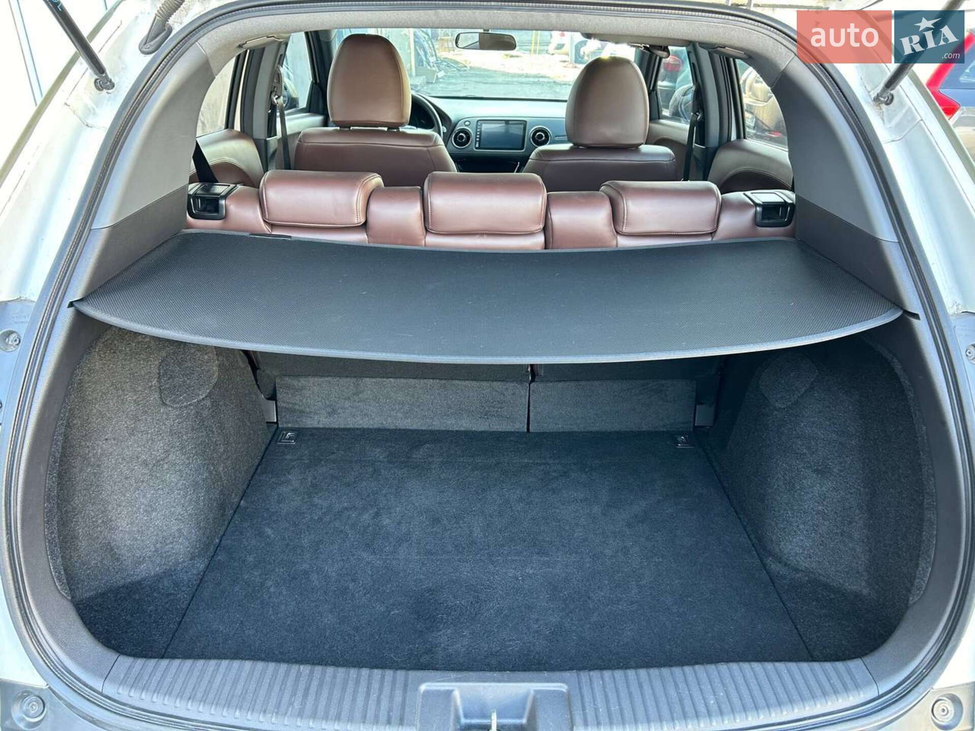 Honda X-NV 2019 VIN LVHDH1838L5003114 фото оголошення 16 з 17