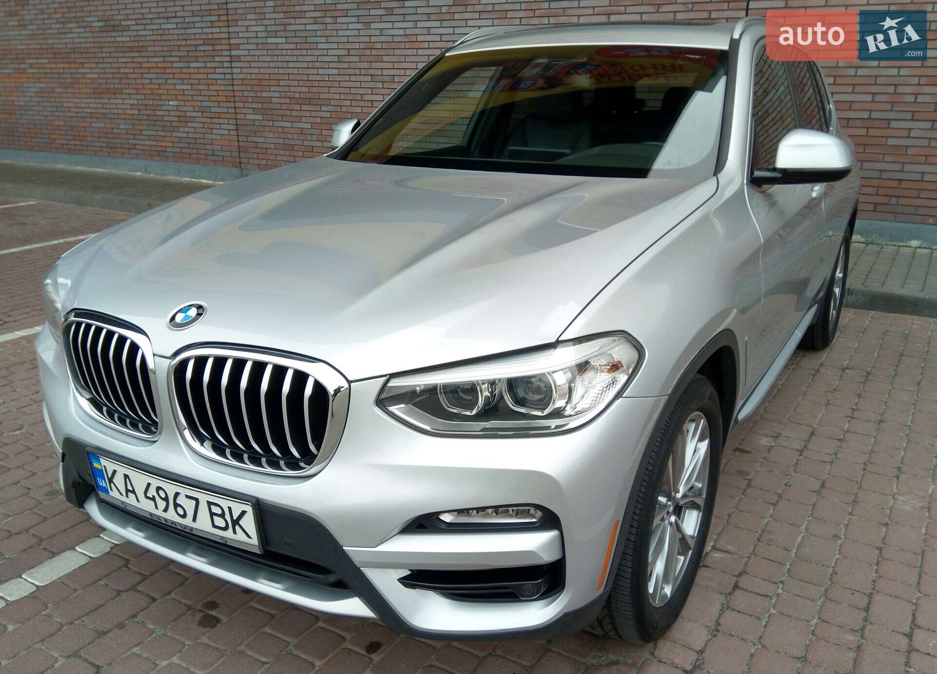 BMW X3 2018 VIN 5UXTR7C56KLE94077 фото оголошення 2 з 8