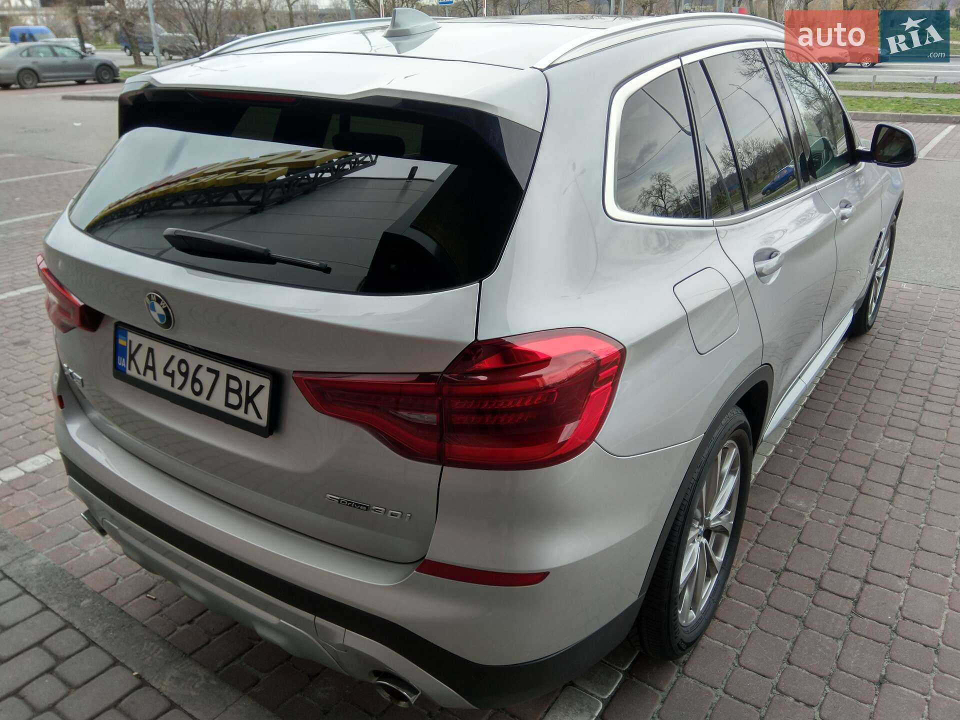 BMW X3 2018 VIN 5UXTR7C56KLE94077 фото оголошення 3 з 8