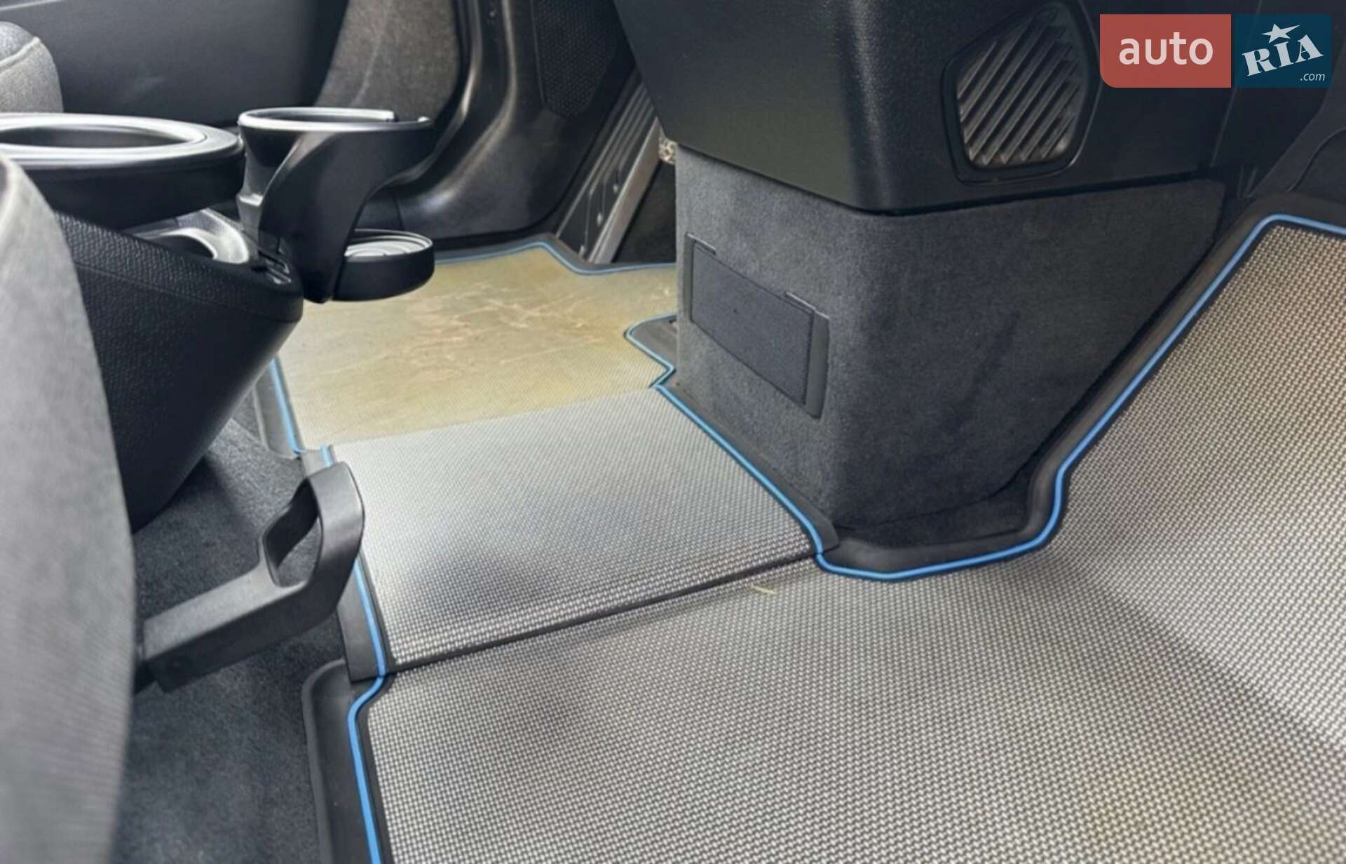 BMW I3 2016 VIN WBY1Z6101HV937349 фото оголошення 3 з 11