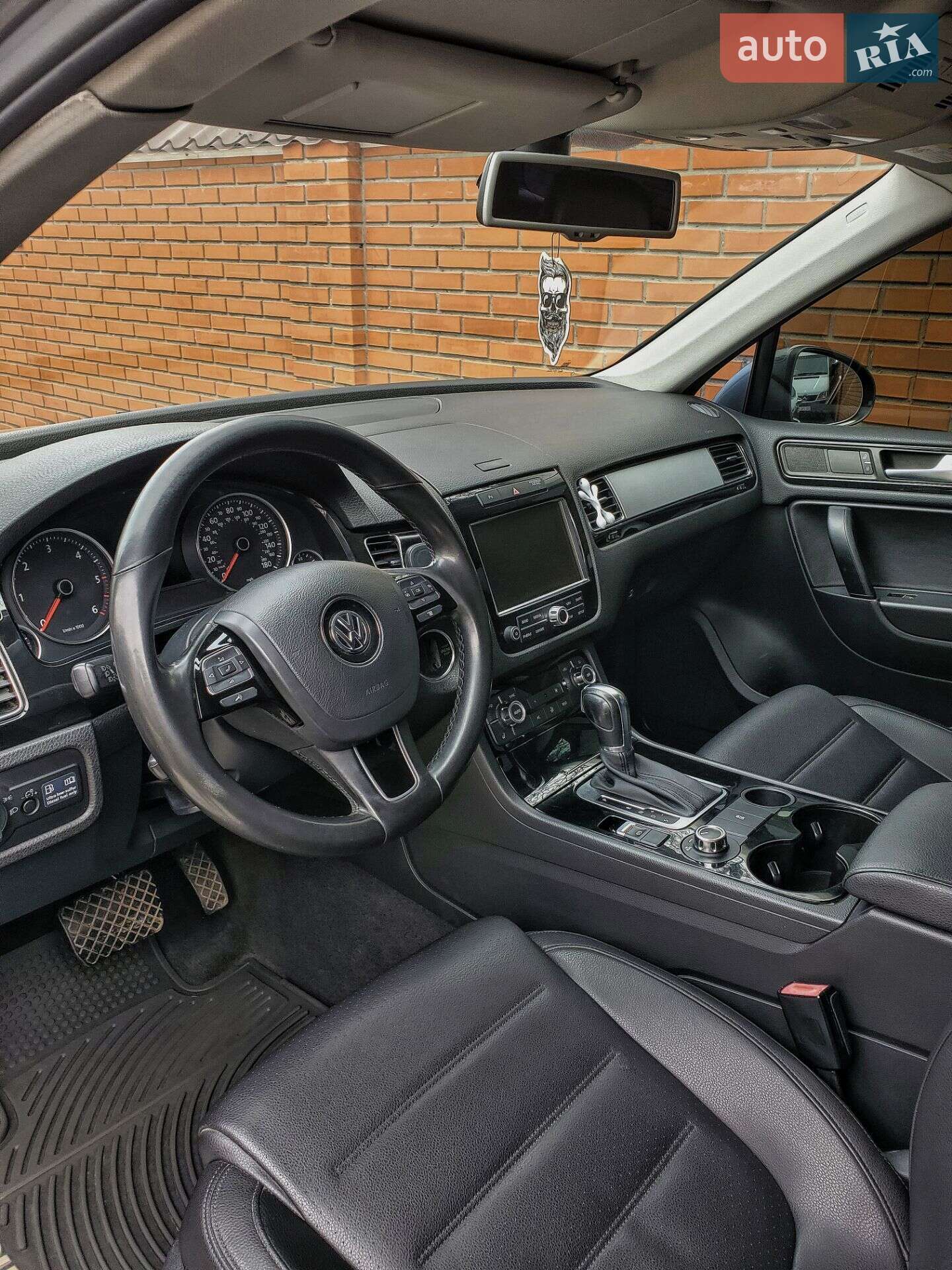 Volkswagen Touareg 2011 VIN WVGFK9BP5CD002595 фото оголошення 7 з 23