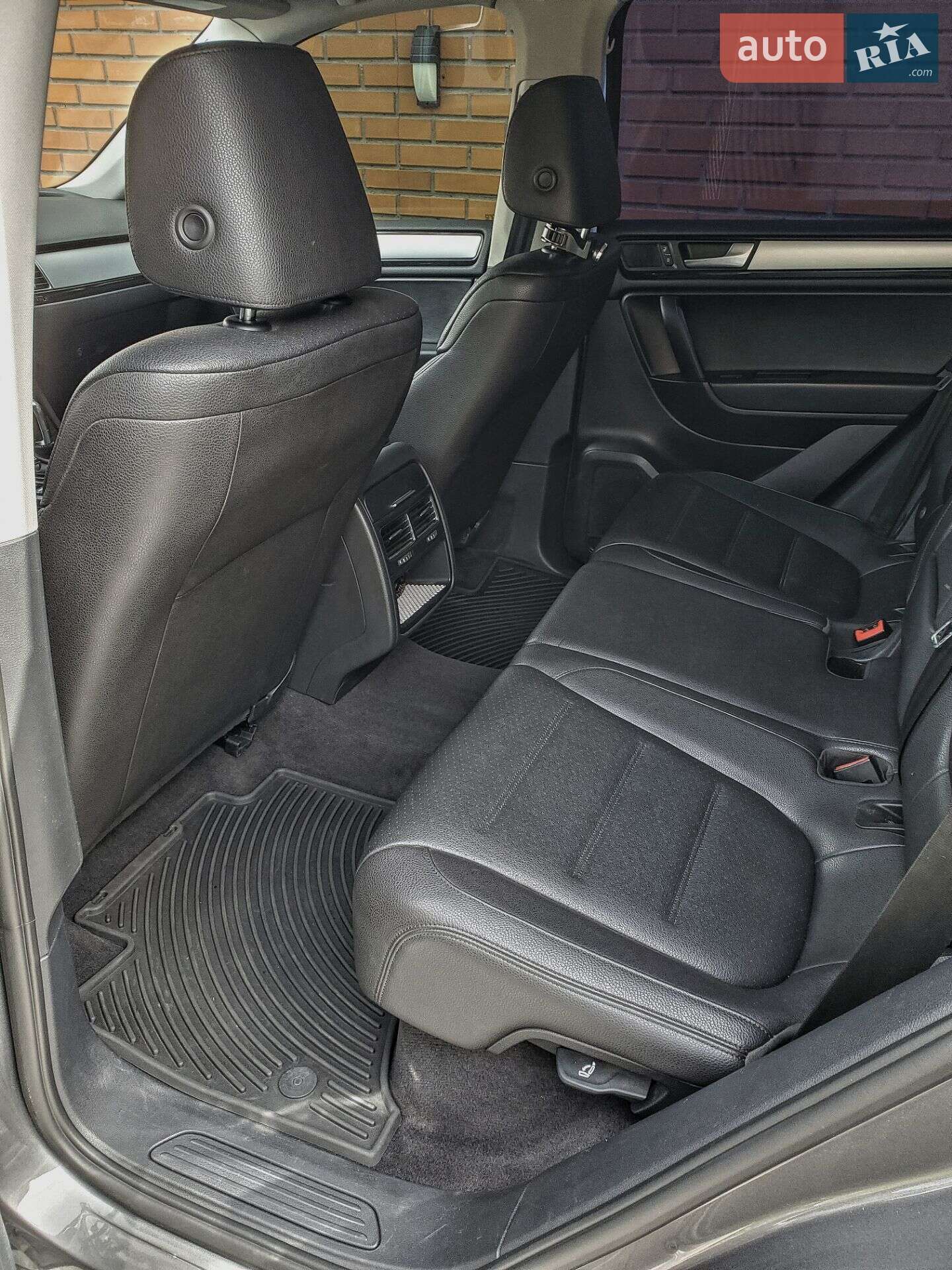 Volkswagen Touareg 2011 VIN WVGFK9BP5CD002595 фото оголошення 15 з 23