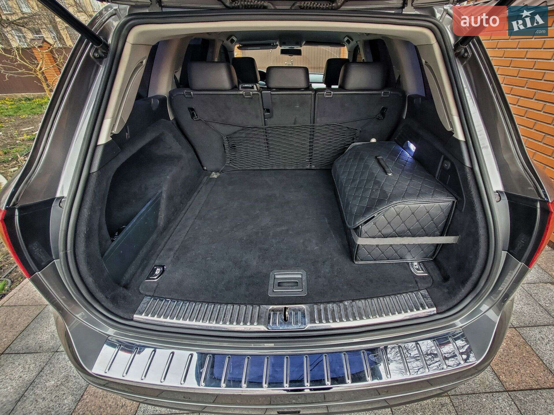 Volkswagen Touareg 2011 VIN WVGFK9BP5CD002595 фото оголошення 17 з 23